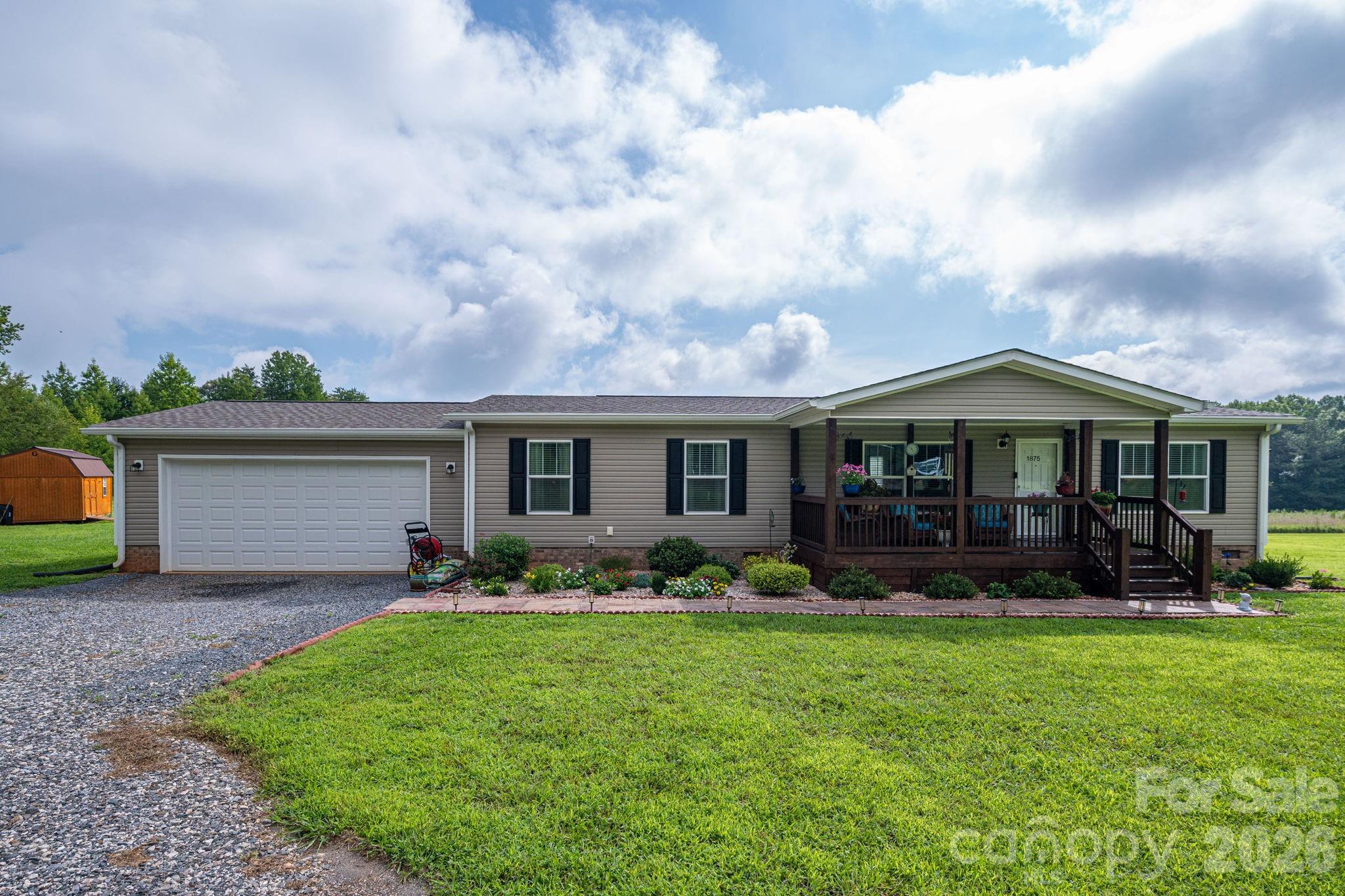 main property photo 34