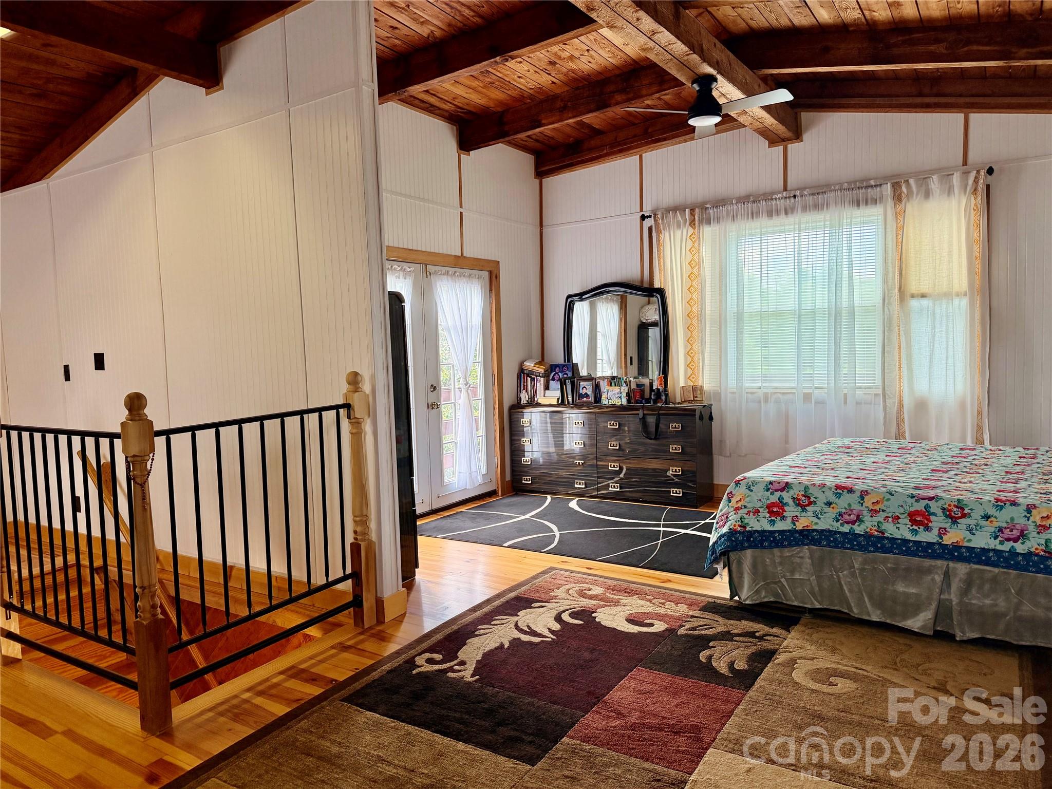 main property photo 35