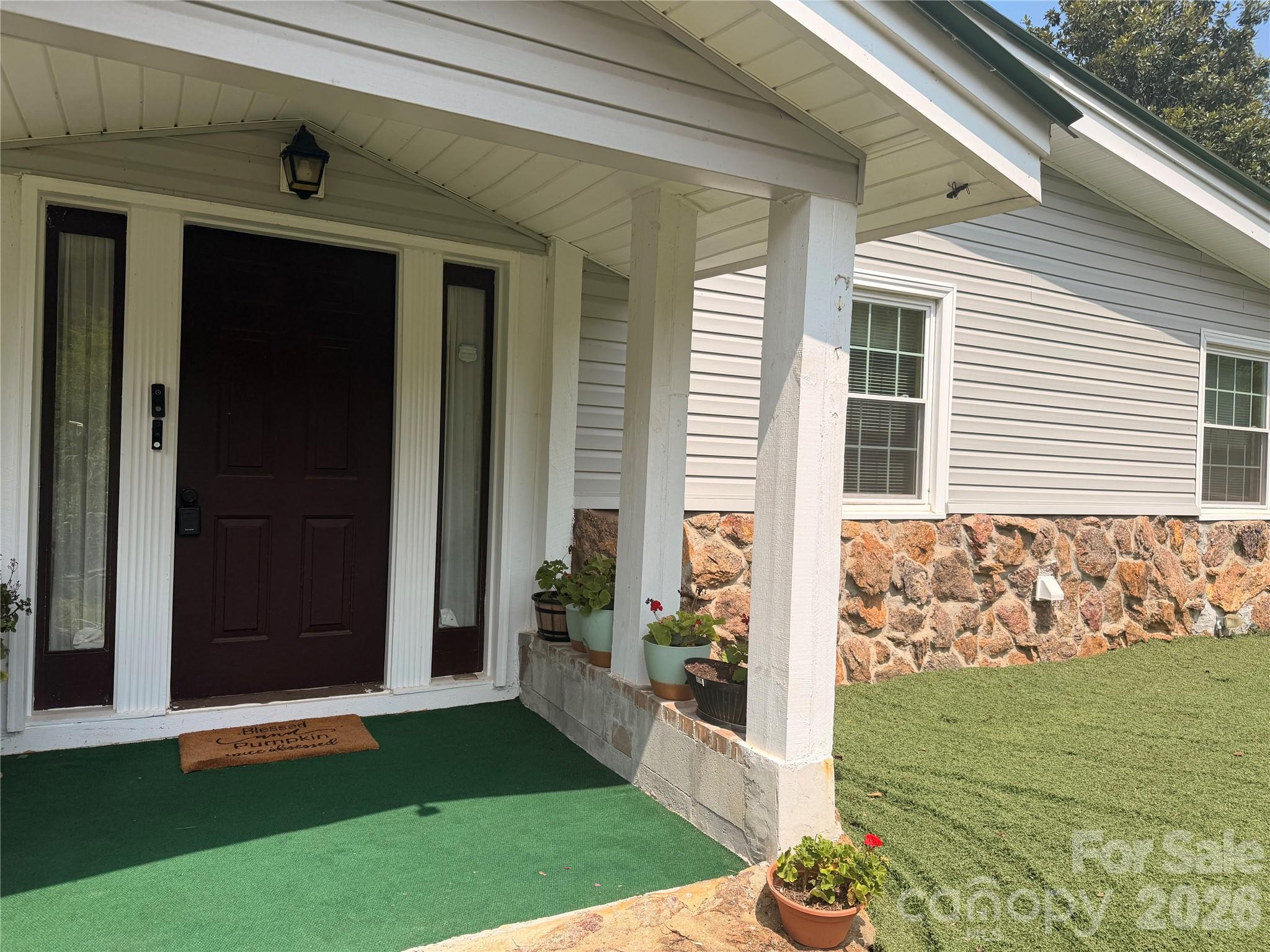 main property photo 41