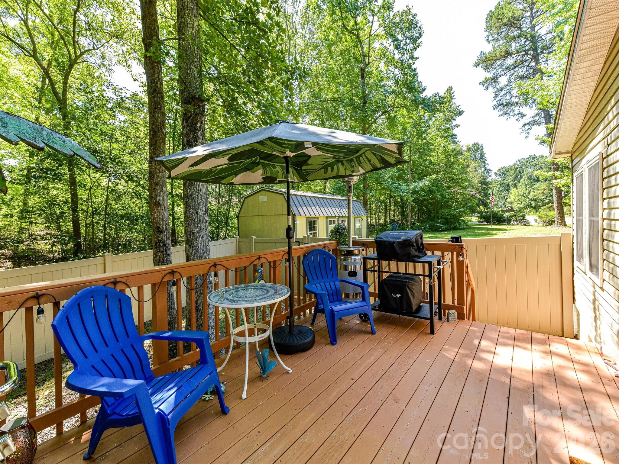 main property photo 20