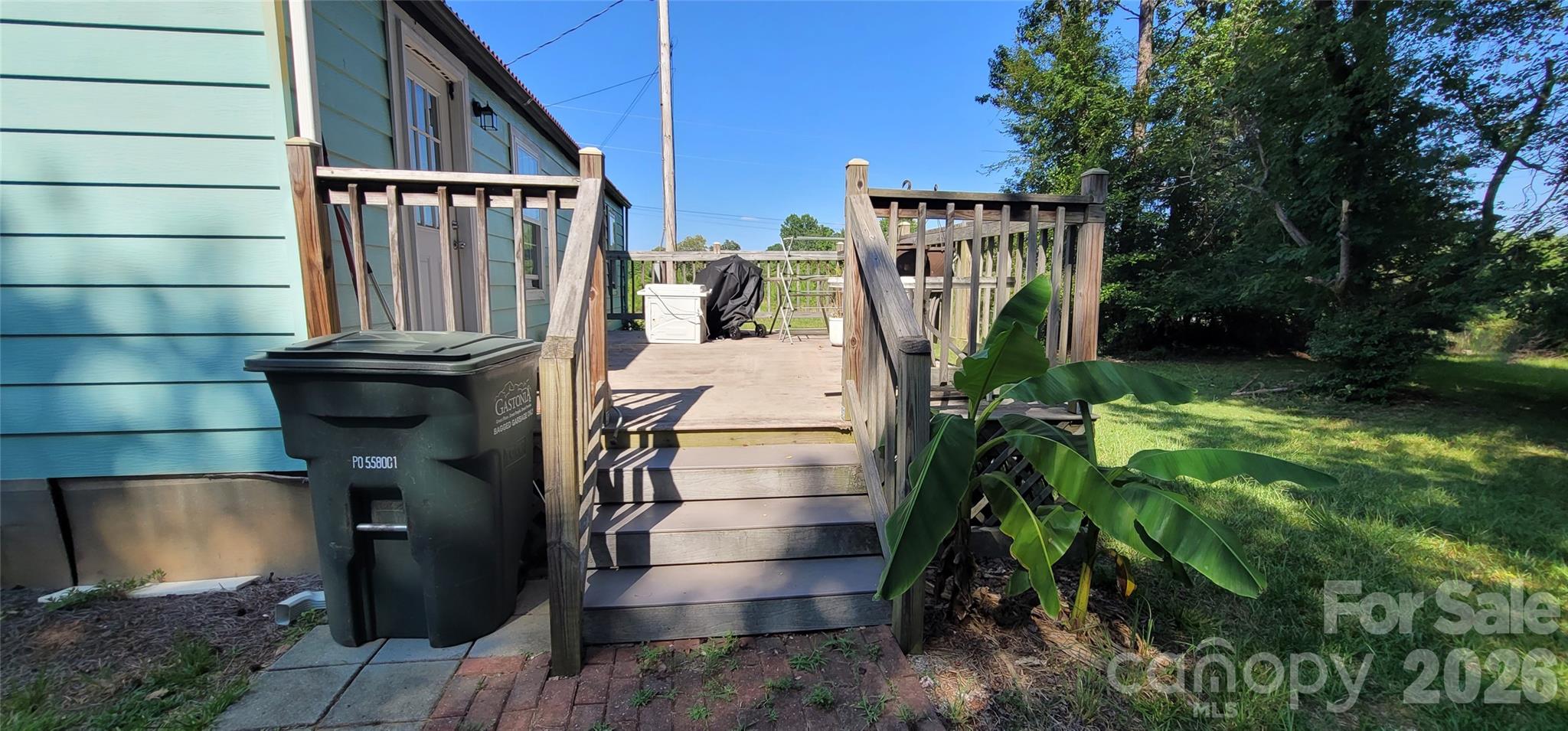 main property photo 3