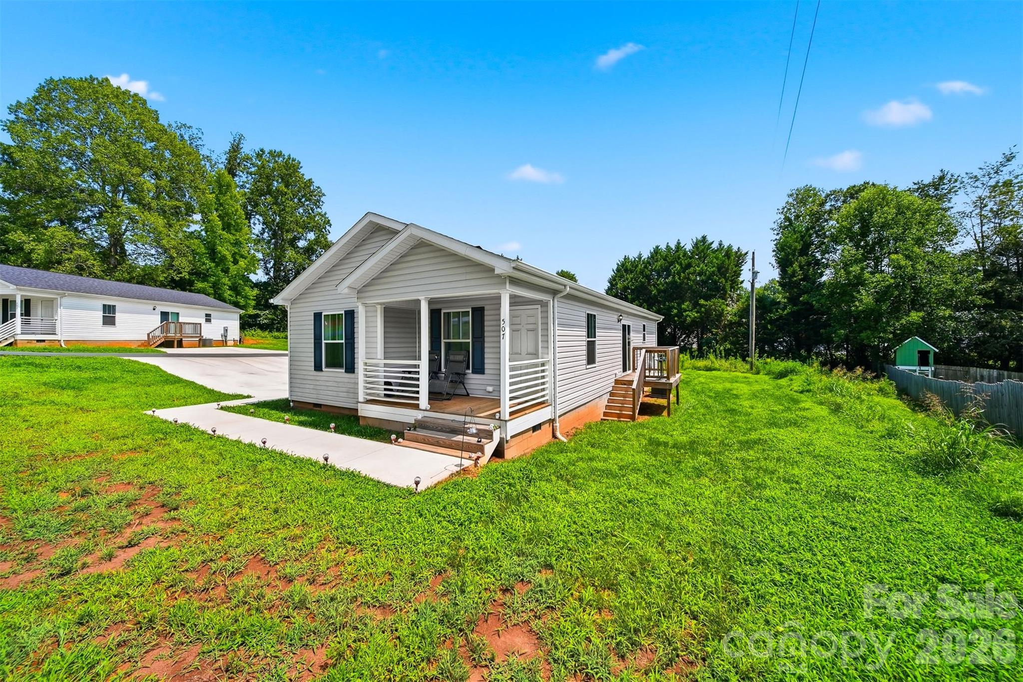 main property photo 23