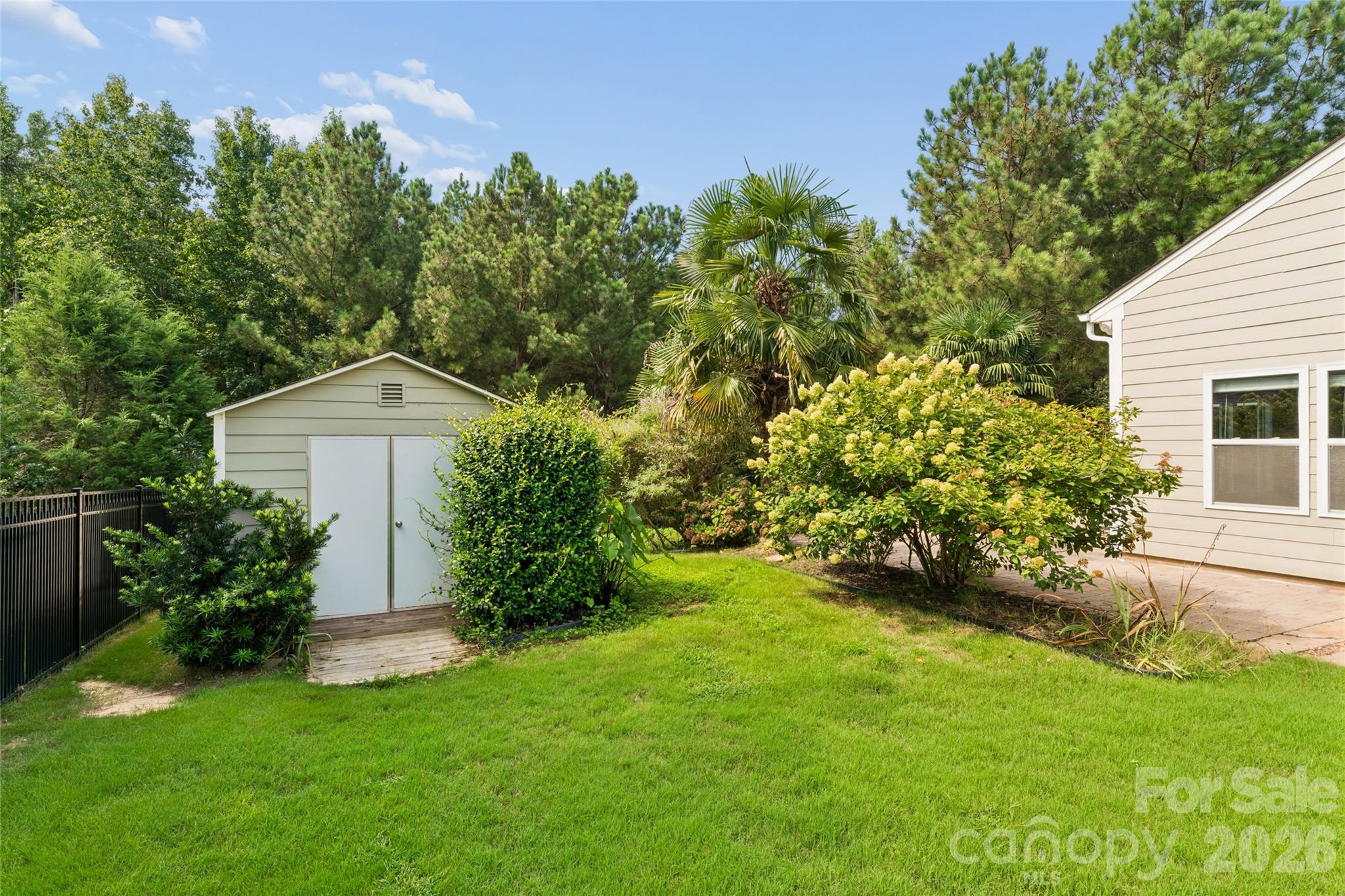 main property photo 43