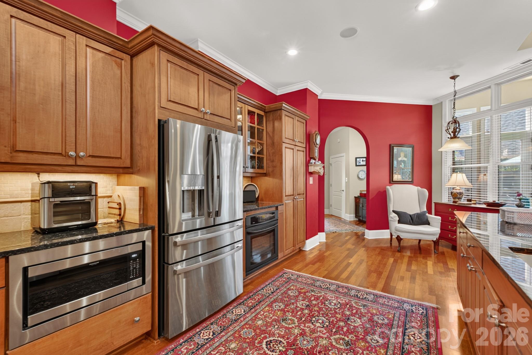 main property photo 13