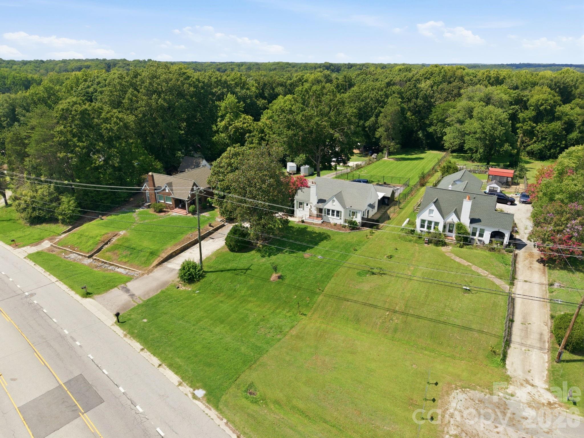 main property photo 43