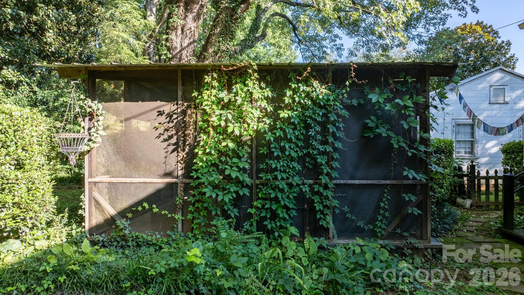 main property photo 21