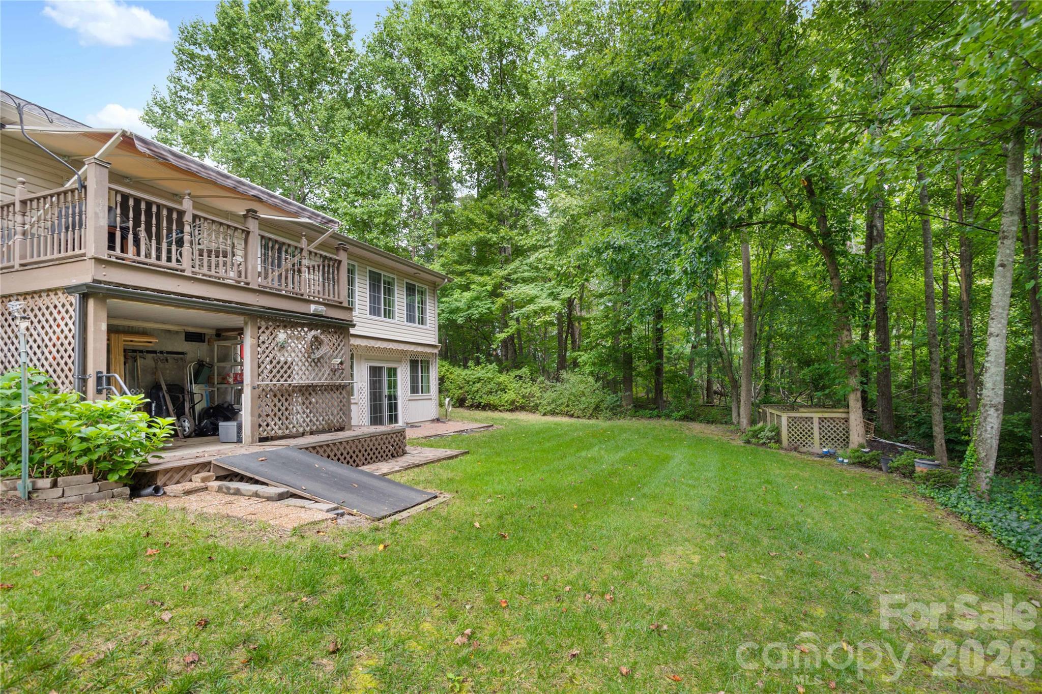 main property photo 39