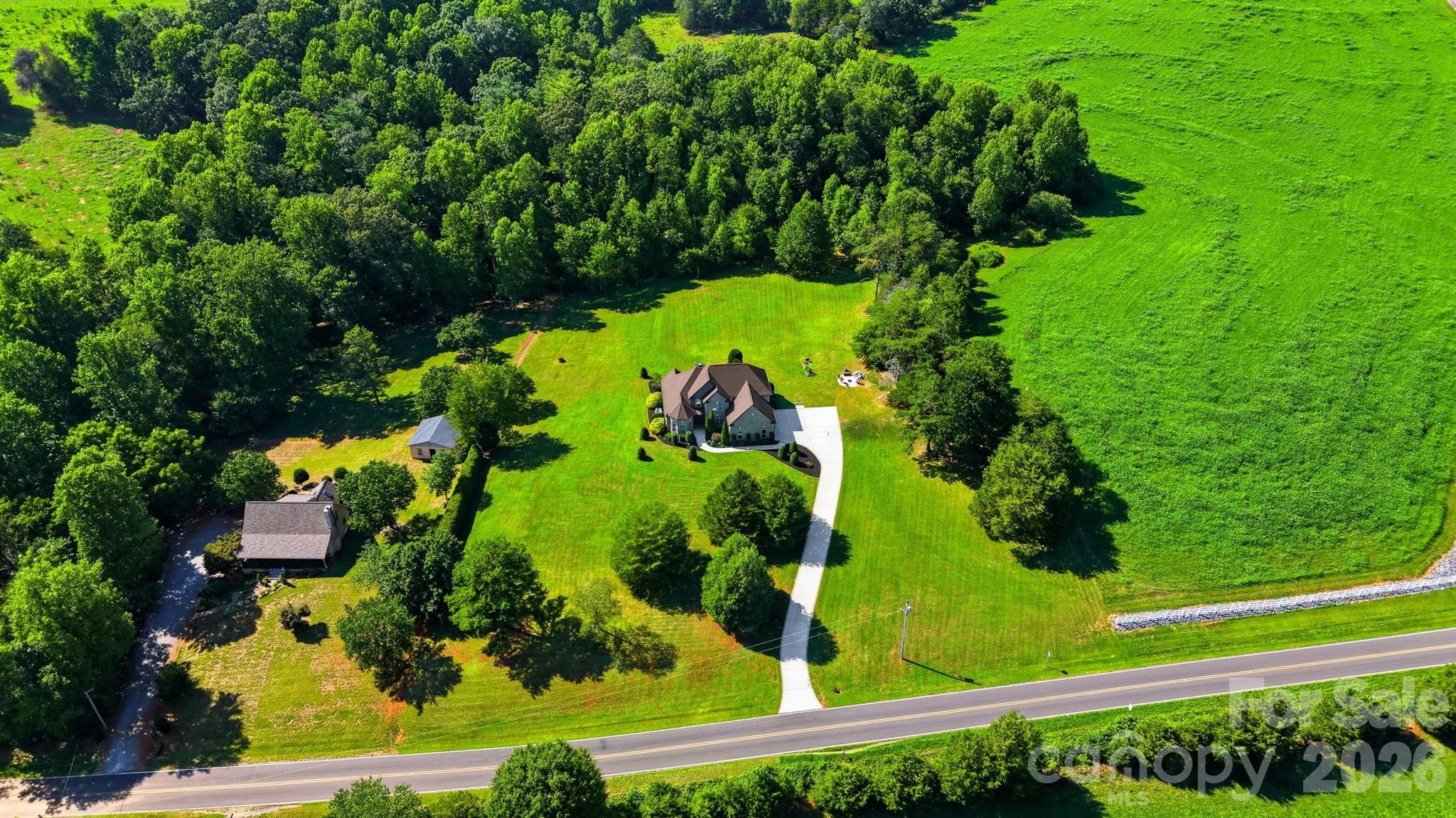main property photo 43
