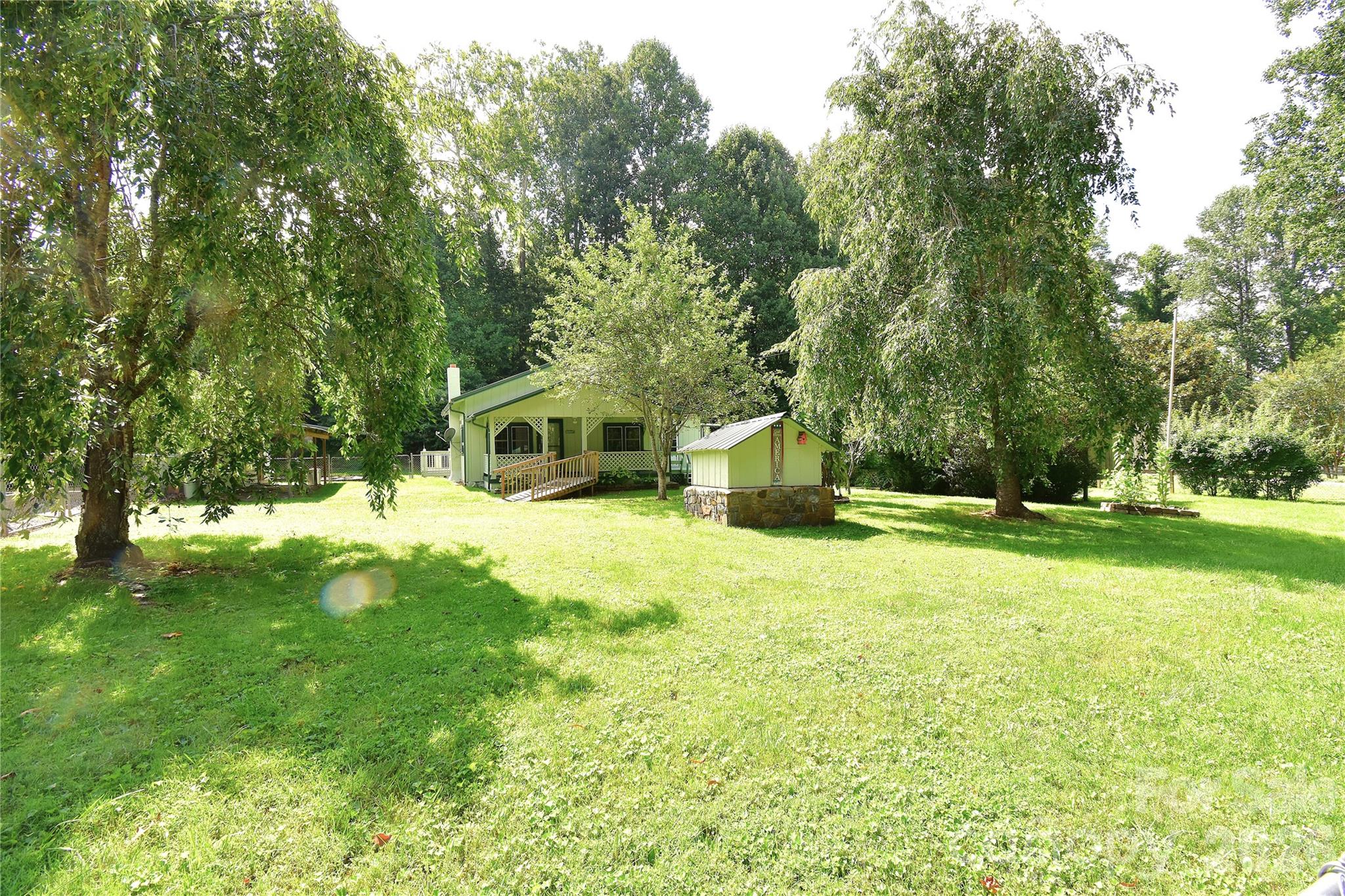 main property photo 20