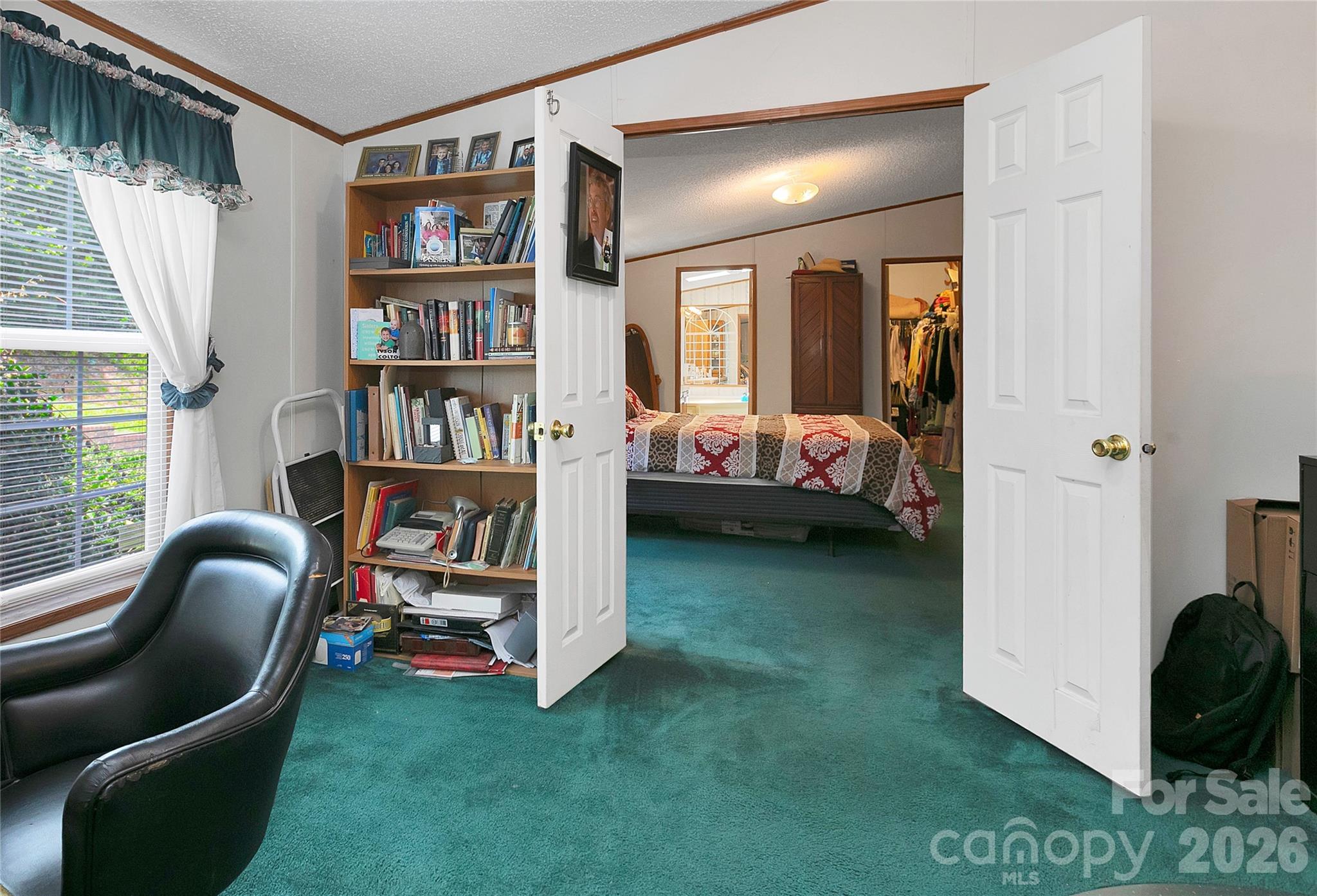main property photo 29
