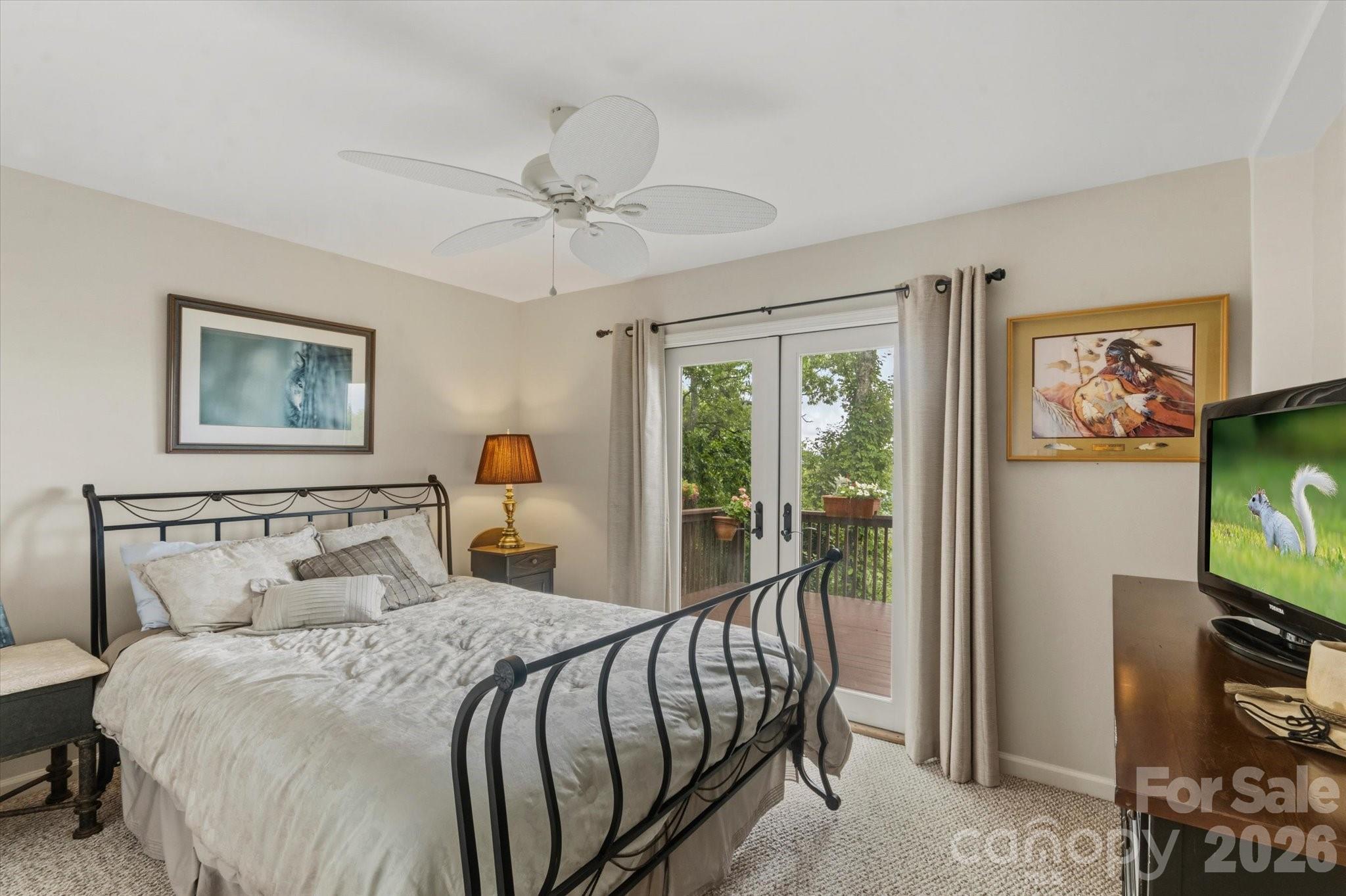 main property photo 41