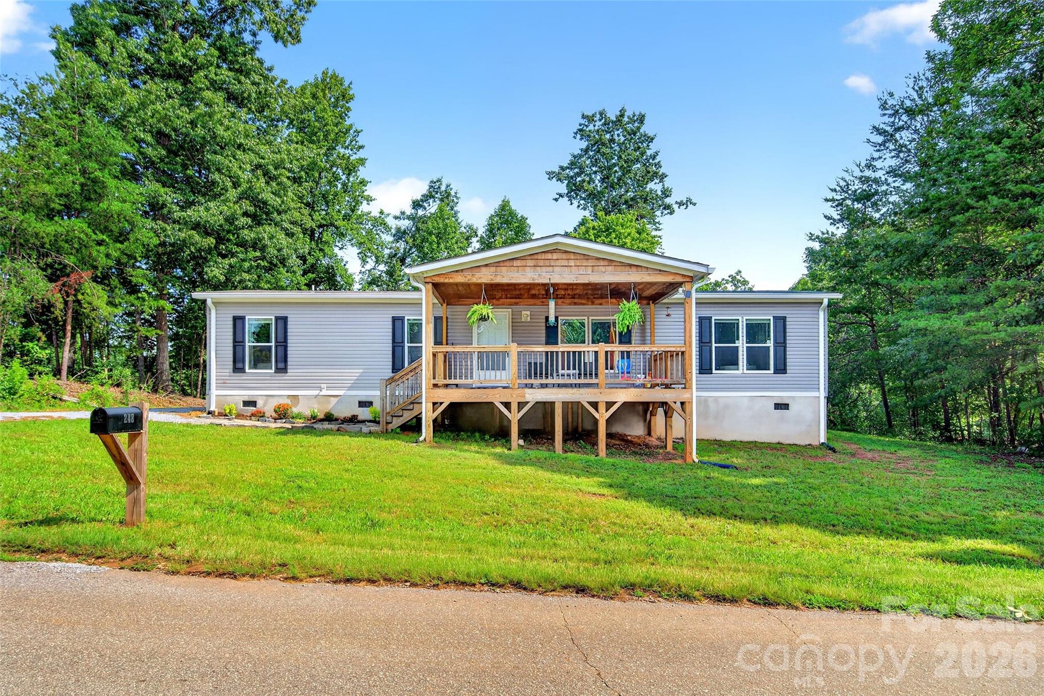 main property photo 44