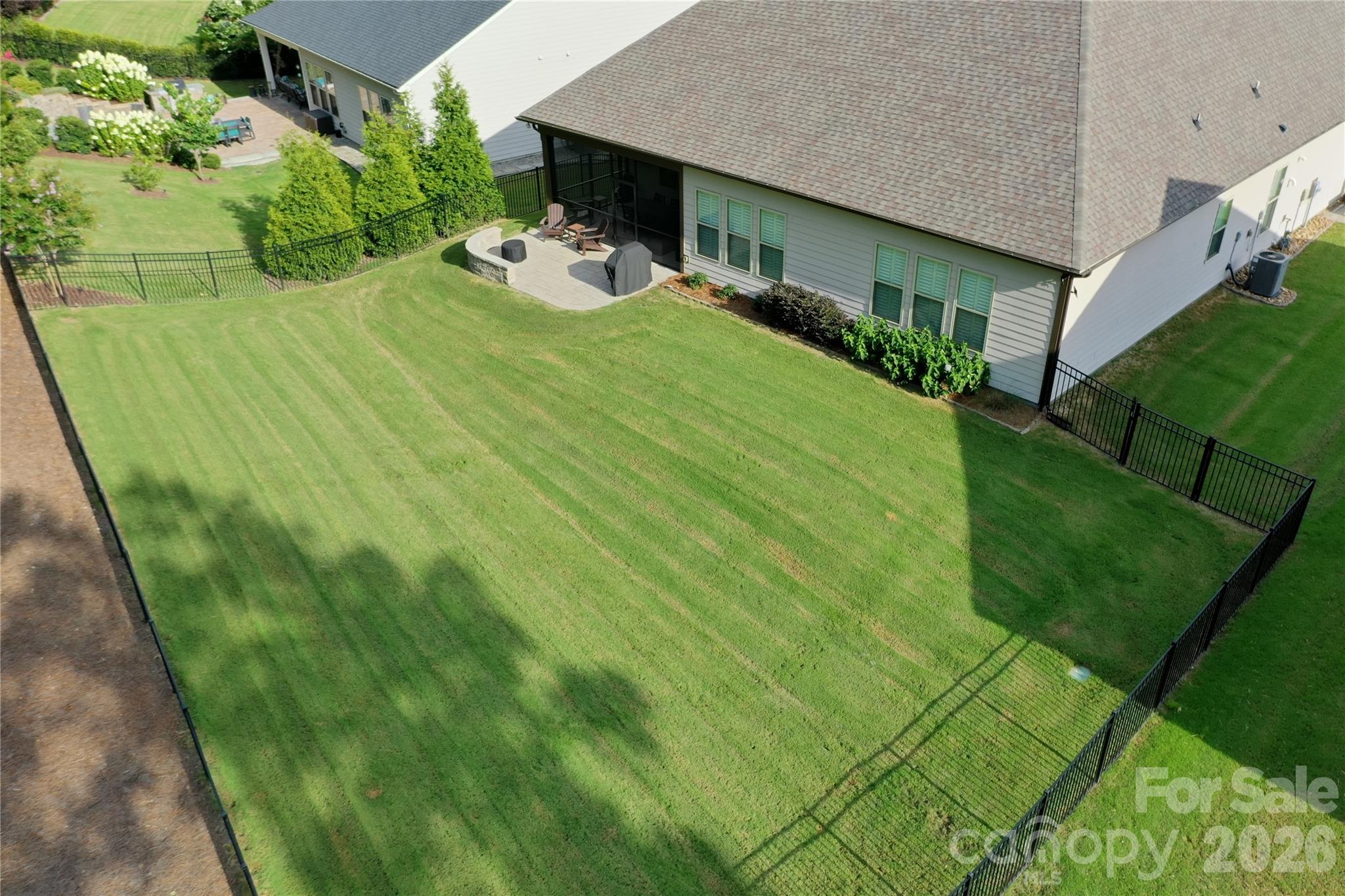 main property photo 42