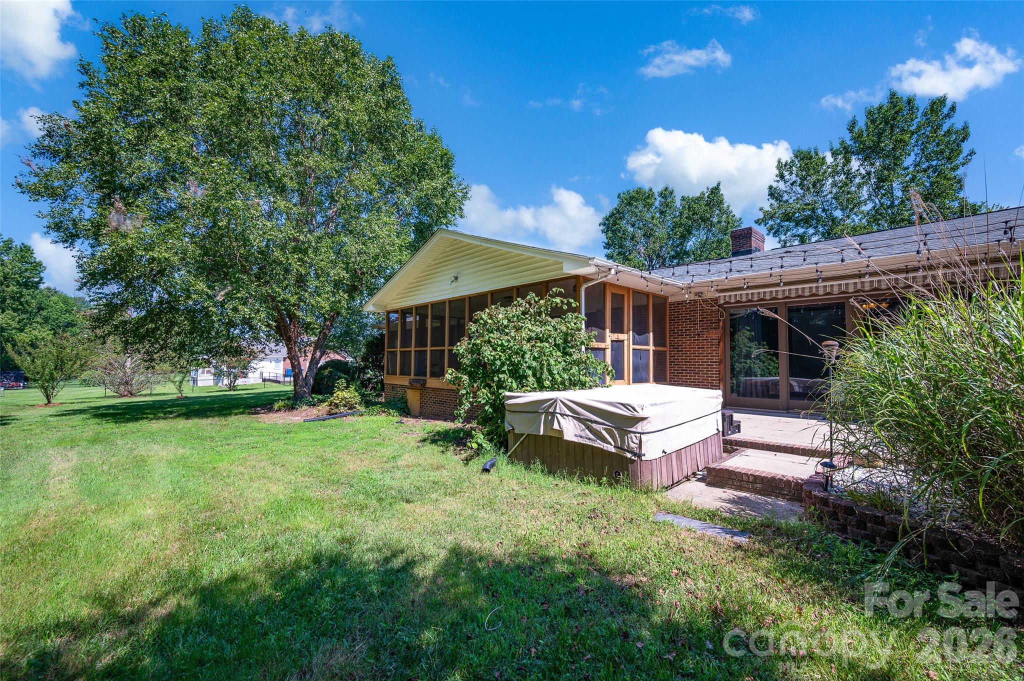 main property photo 38