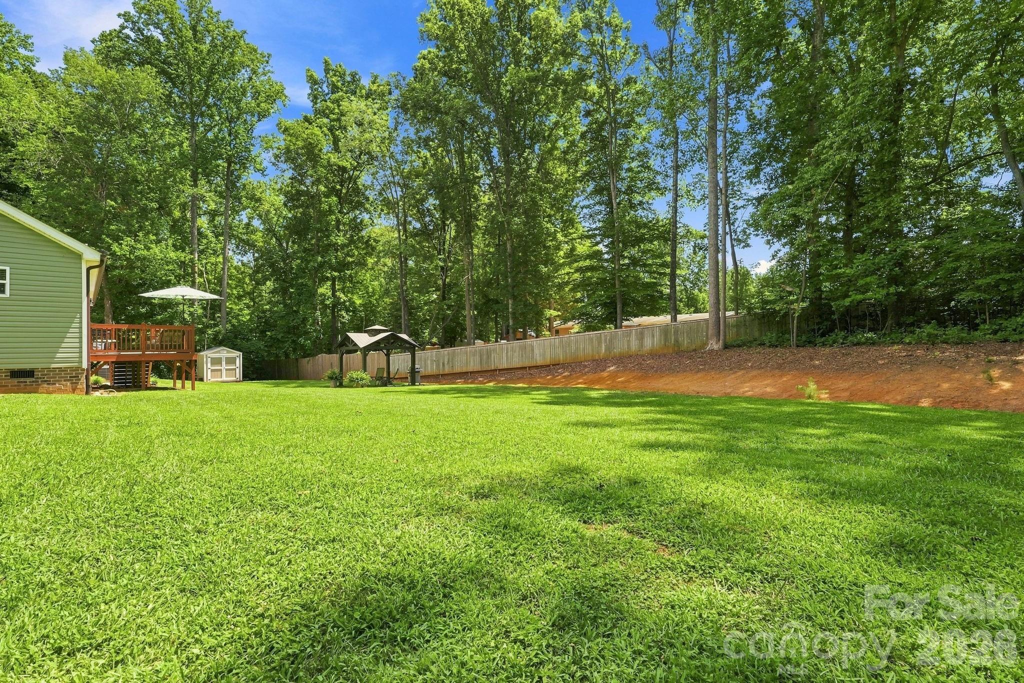 main property photo 33
