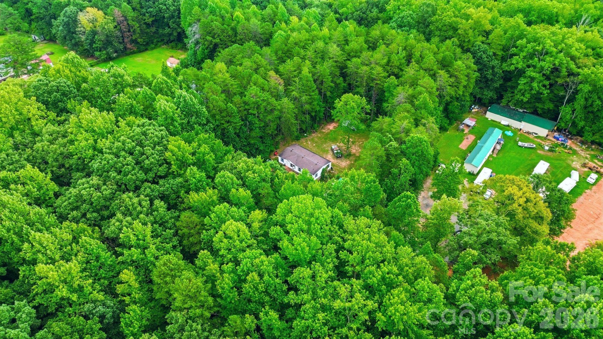 main property photo 27