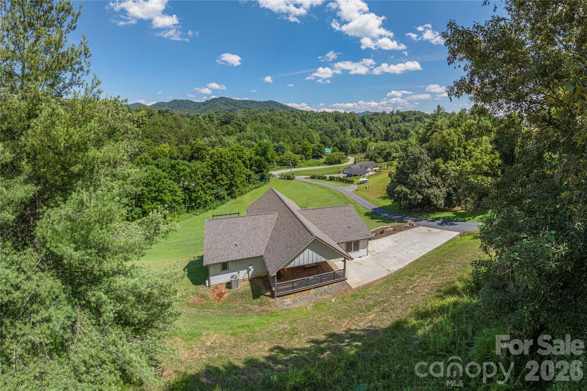 main property photo 25