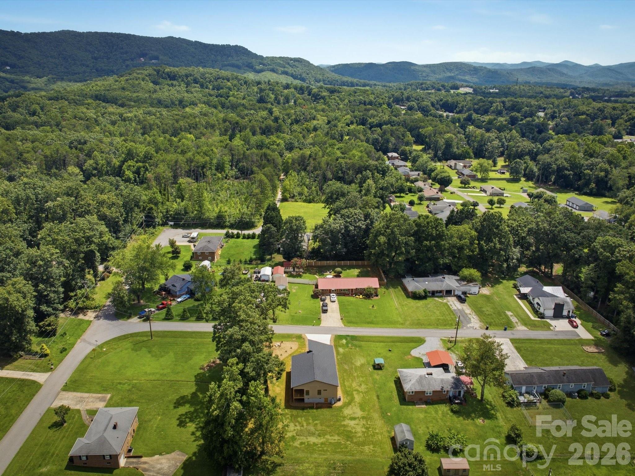 main property photo 31