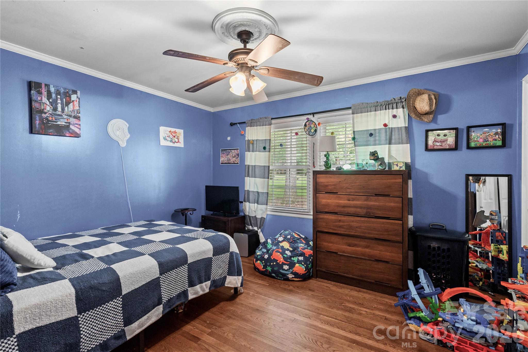 main property photo 15