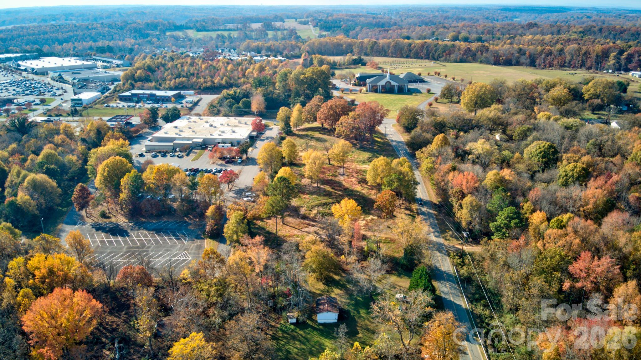 main property photo 16