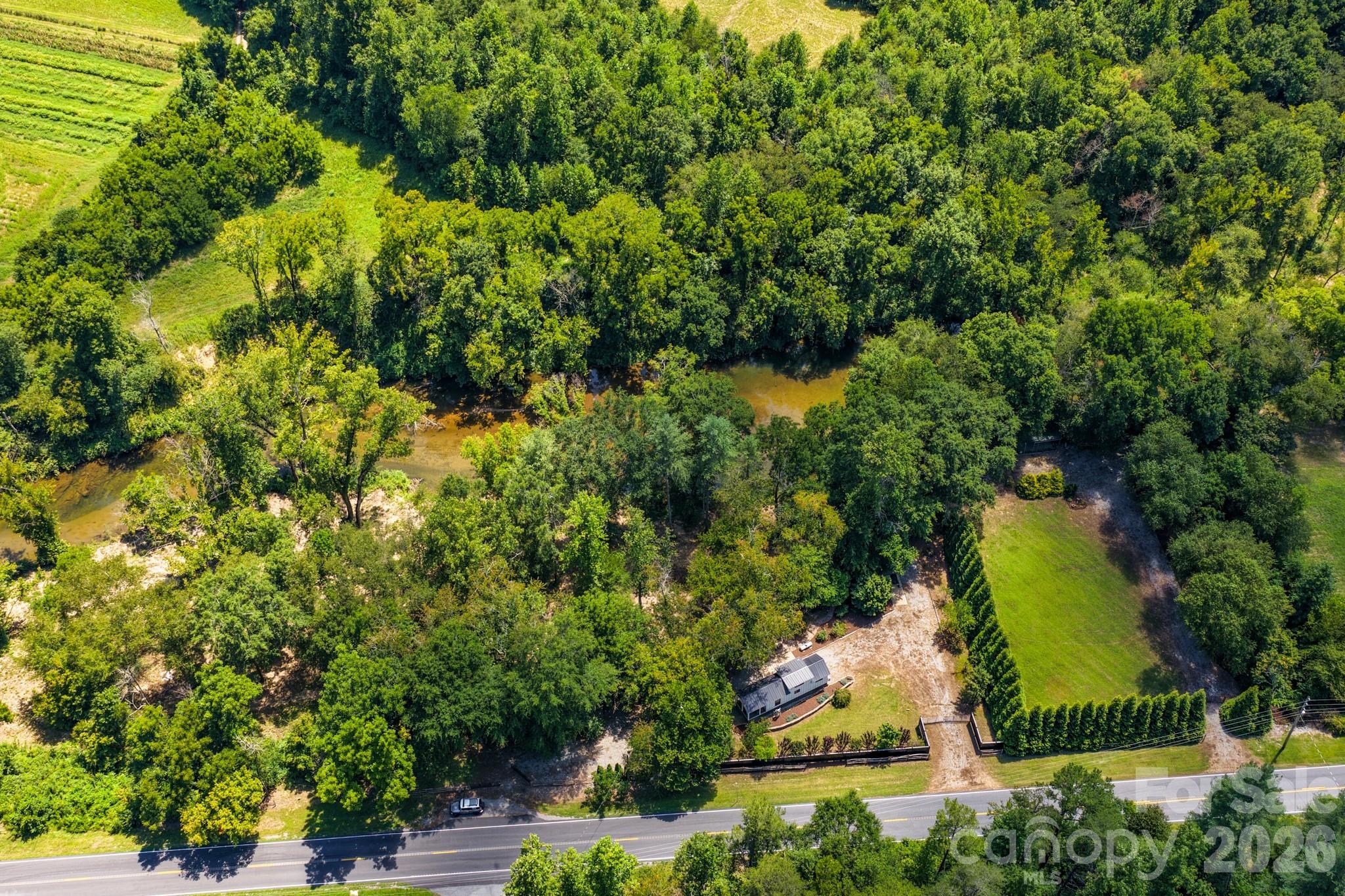 main property photo 46