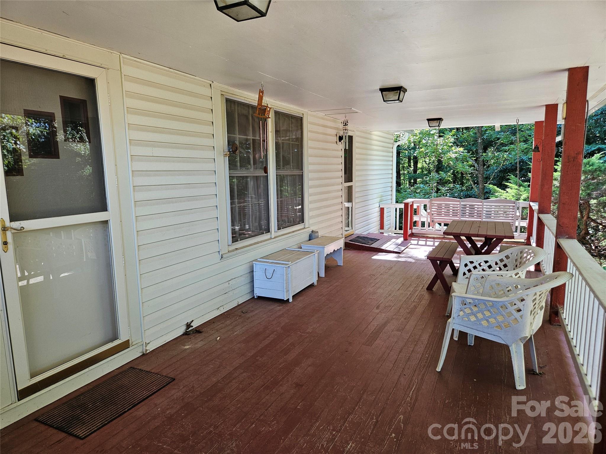 main property photo 4