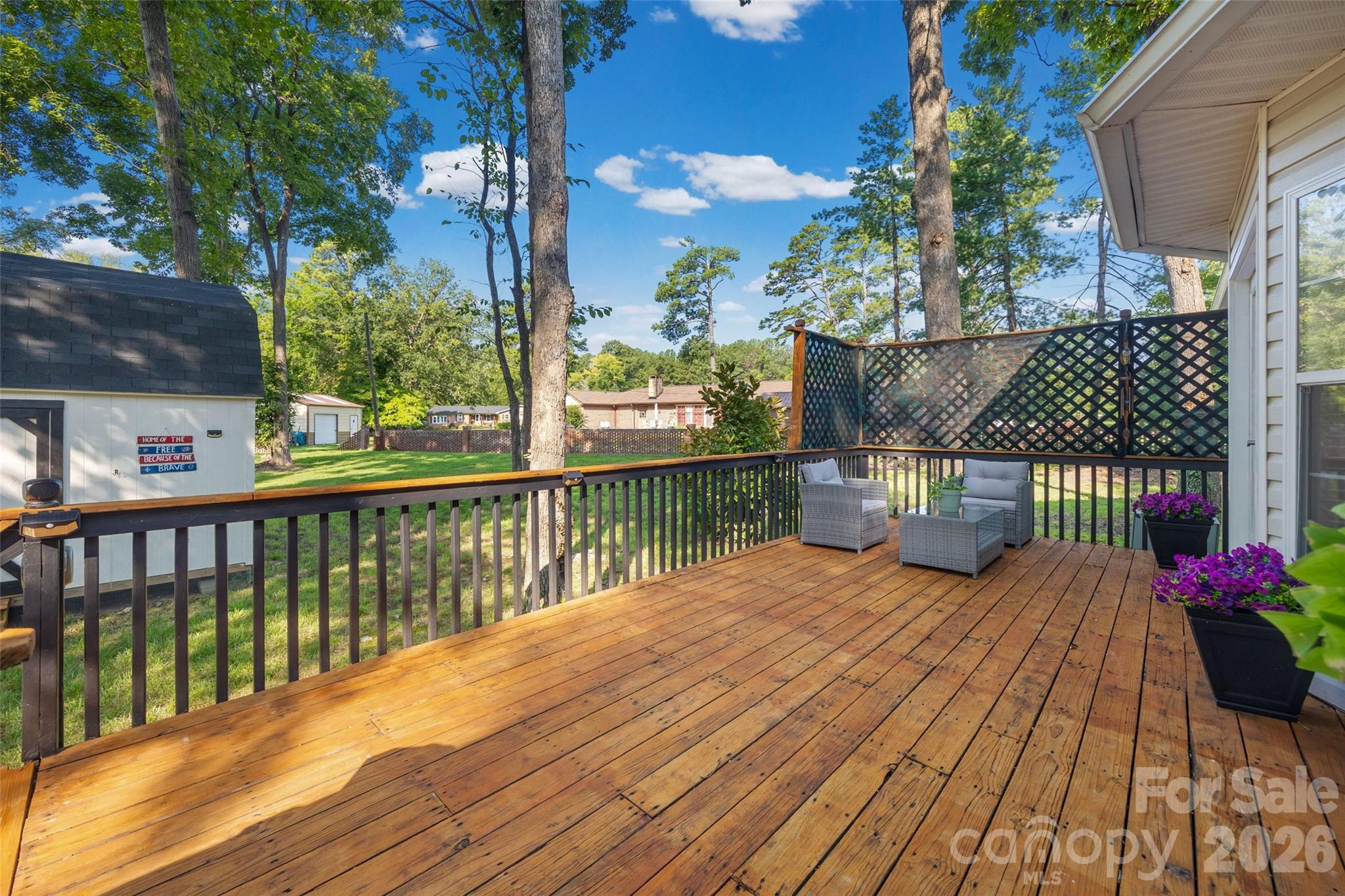 main property photo 20