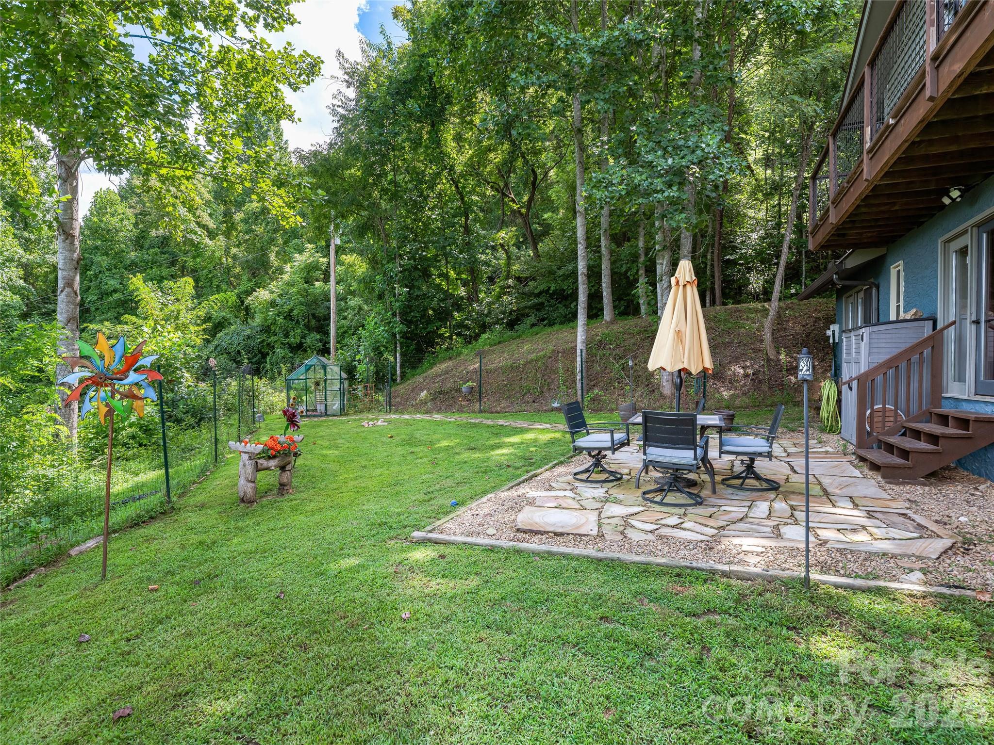 main property photo 43