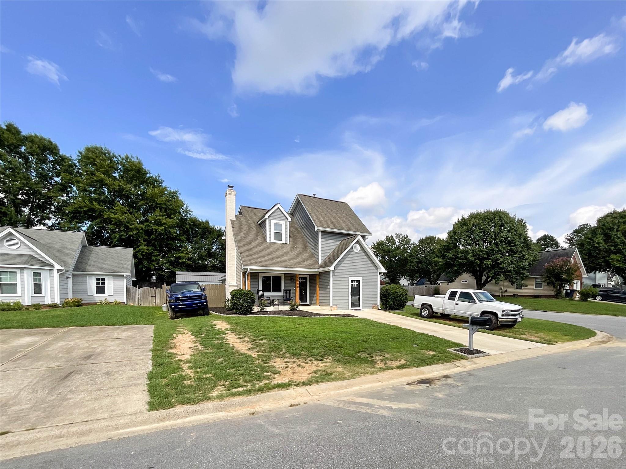 main property photo 8