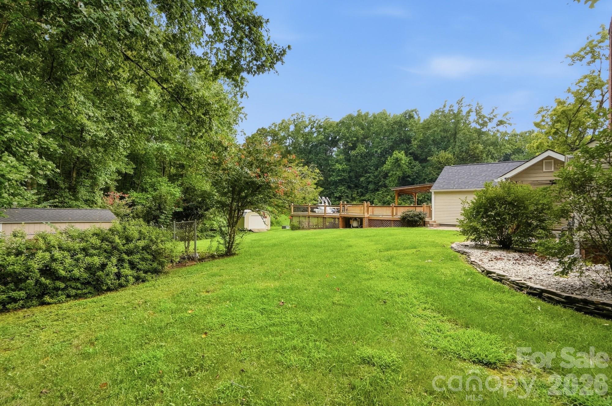 main property photo 37