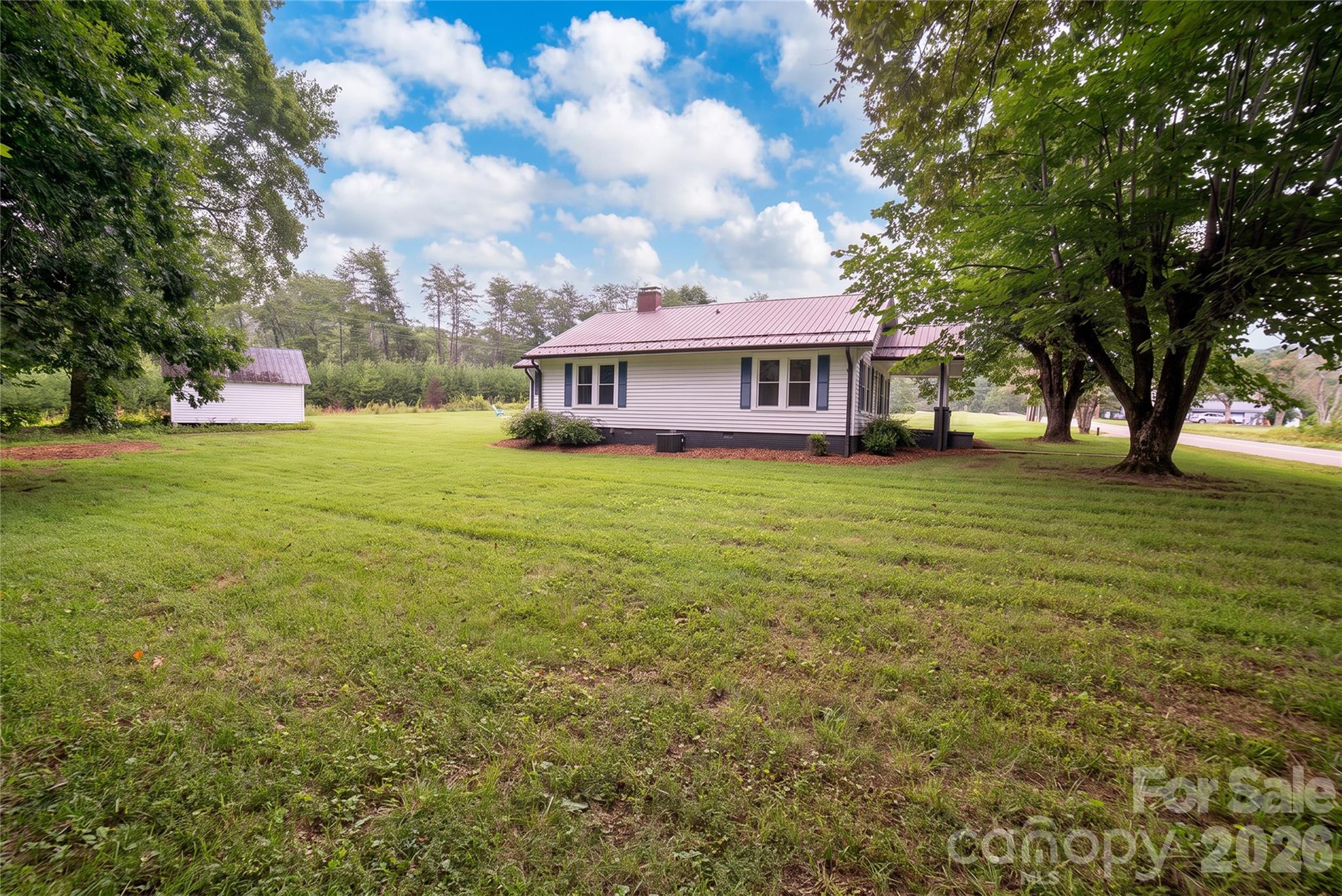 main property photo 25