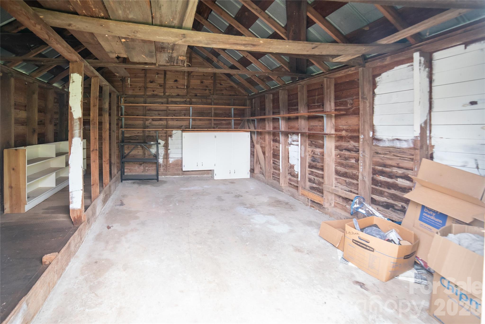 main property photo 31