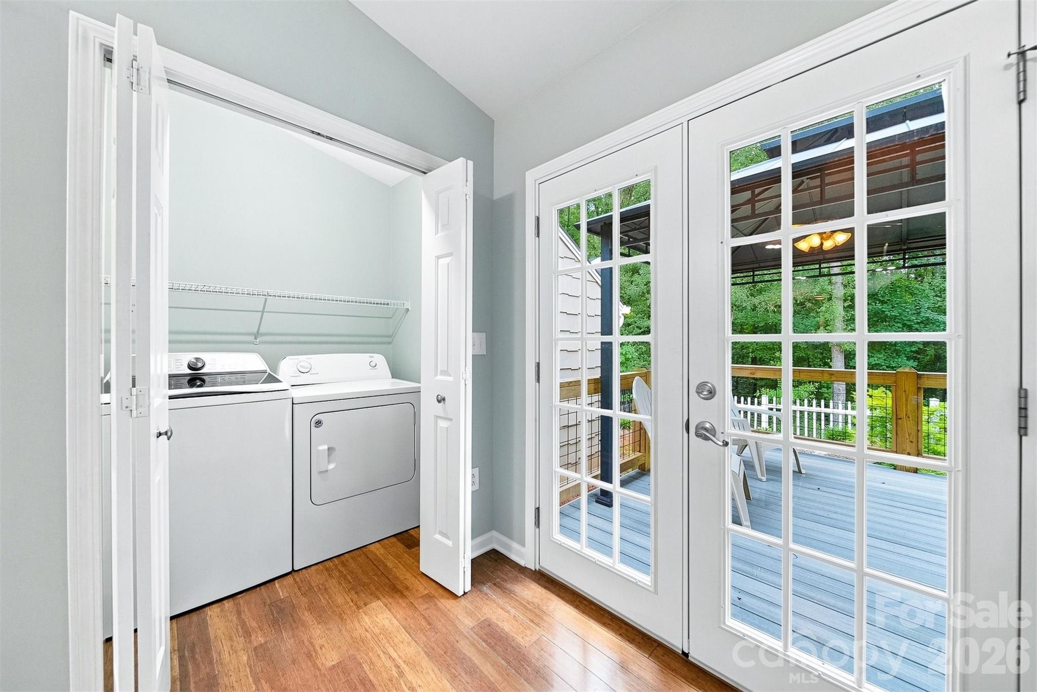 main property photo 23