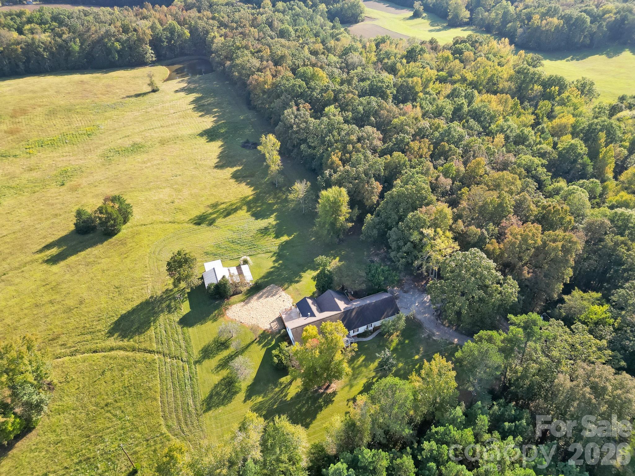 main property photo 34