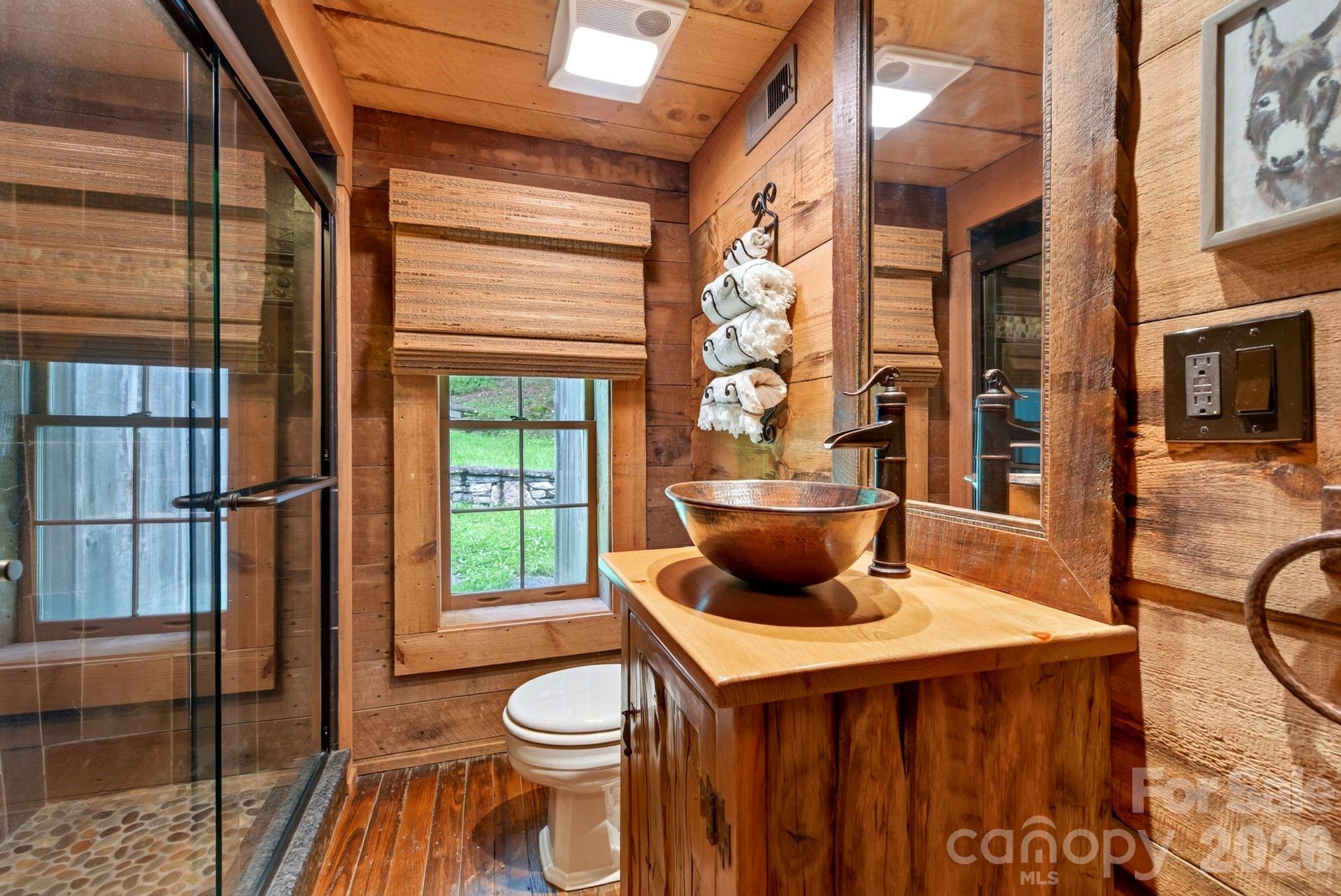 main property photo 22