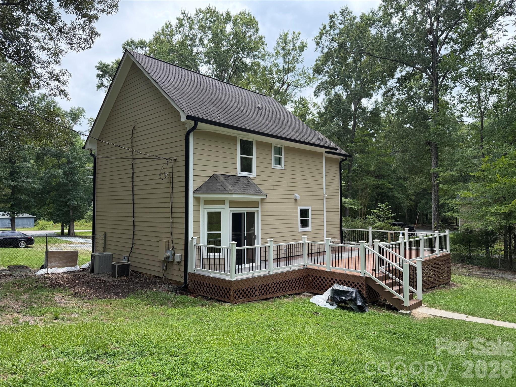 main property photo 31