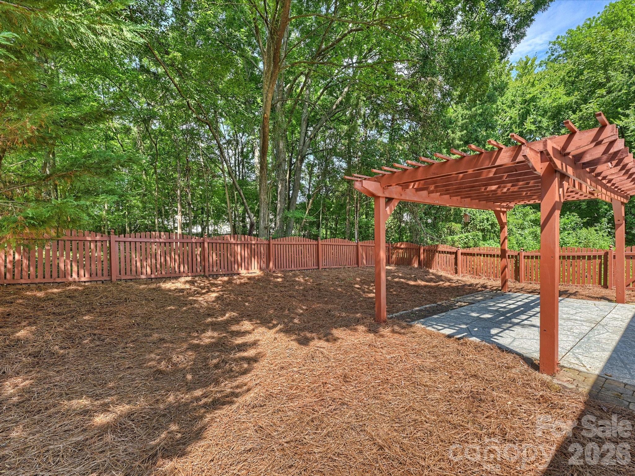 main property photo 44