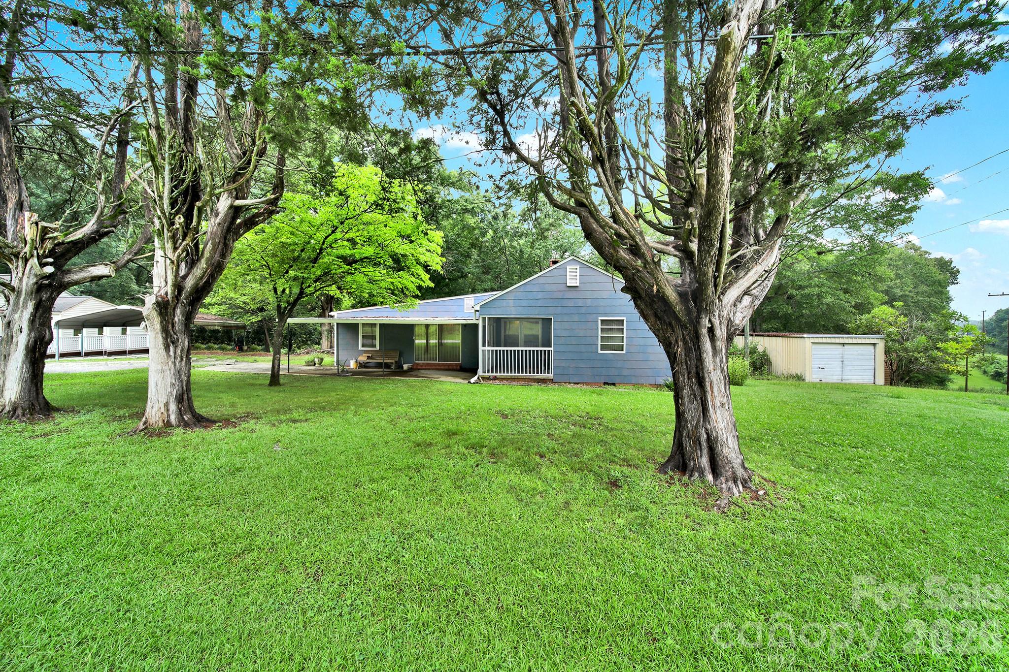 main property photo 3