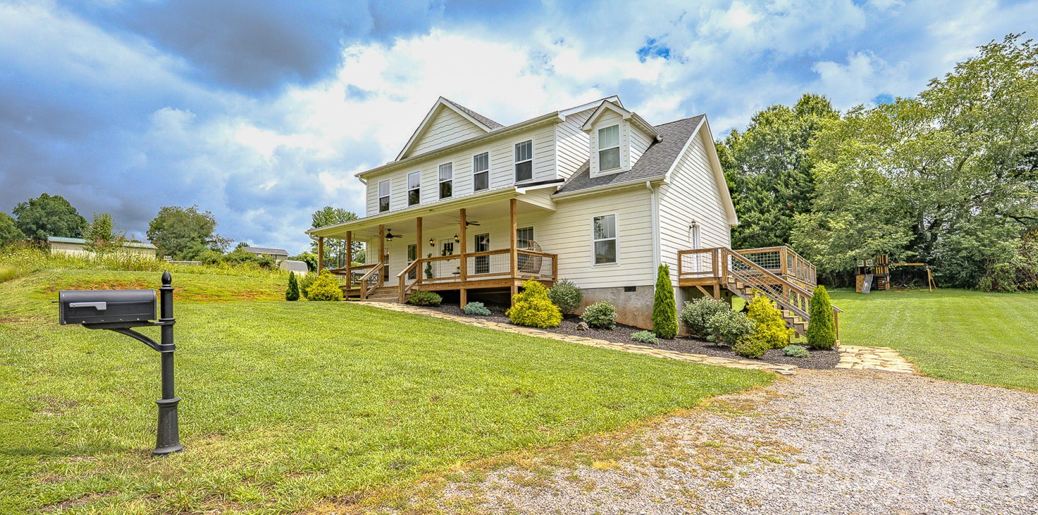 main property photo 1