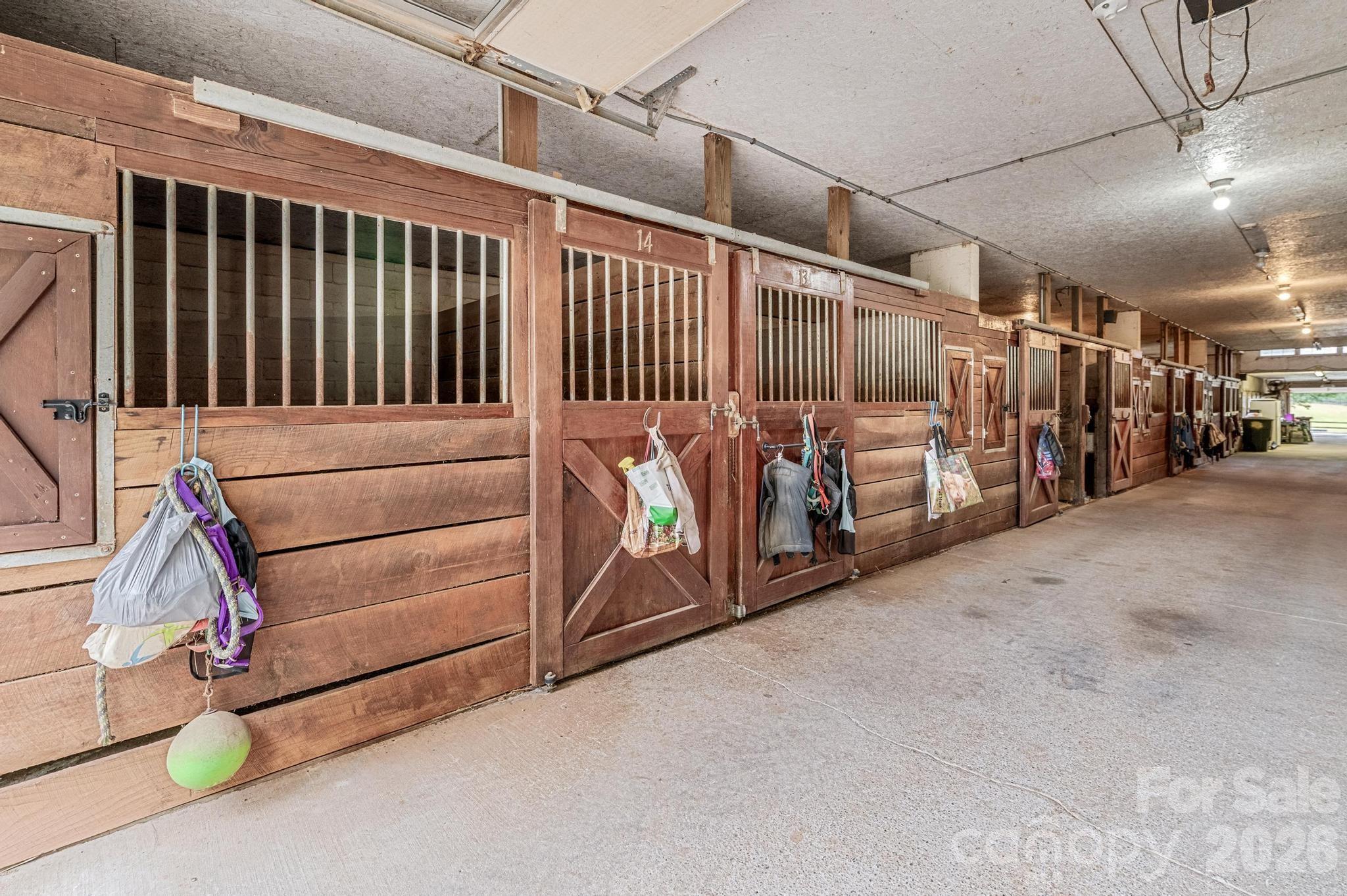 main property photo 18