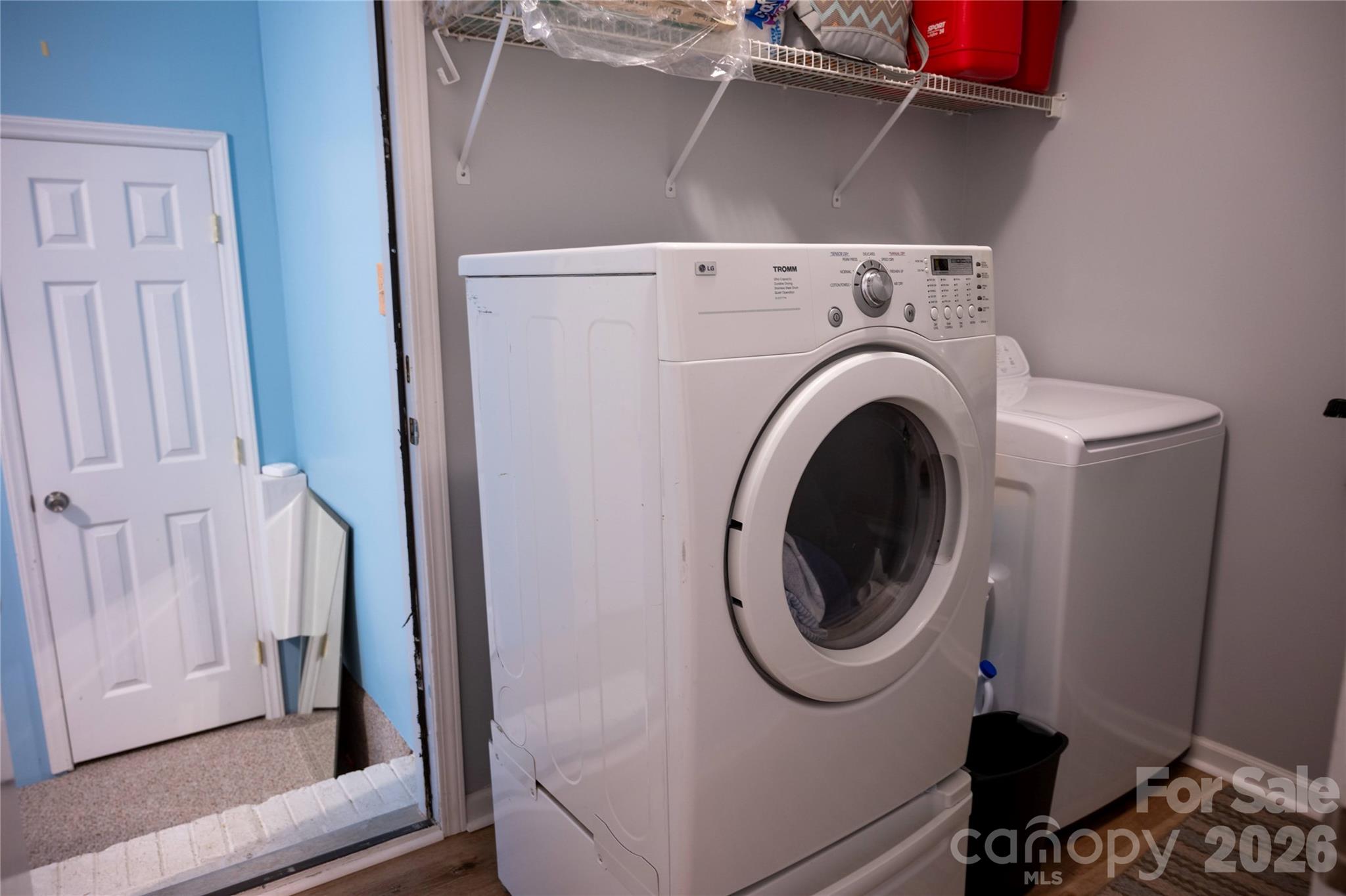 main property photo 35