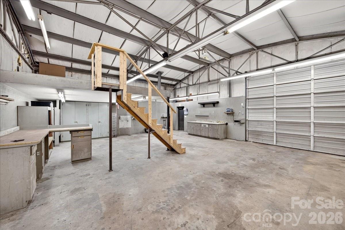 main property photo 36