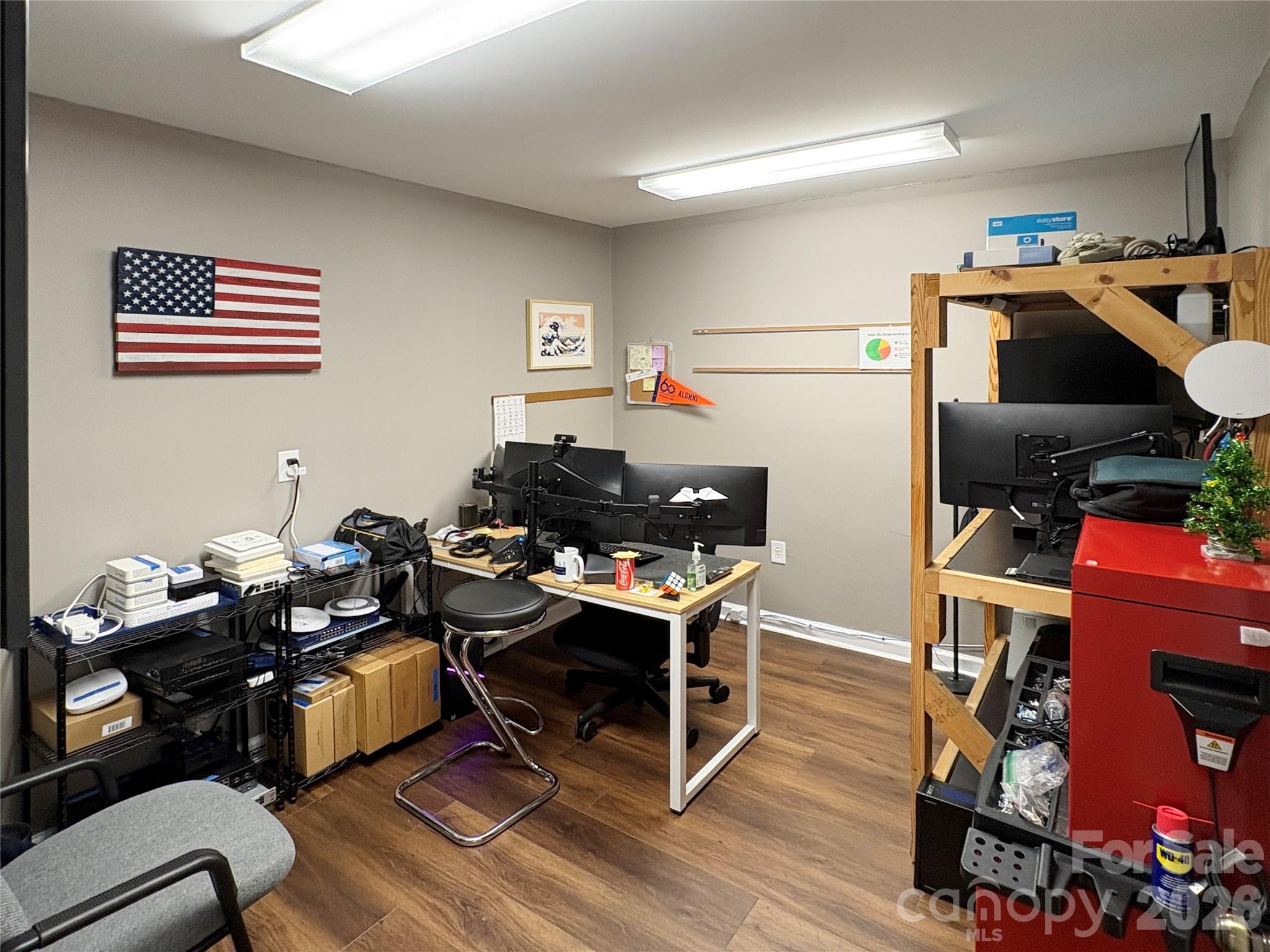 main property photo 5