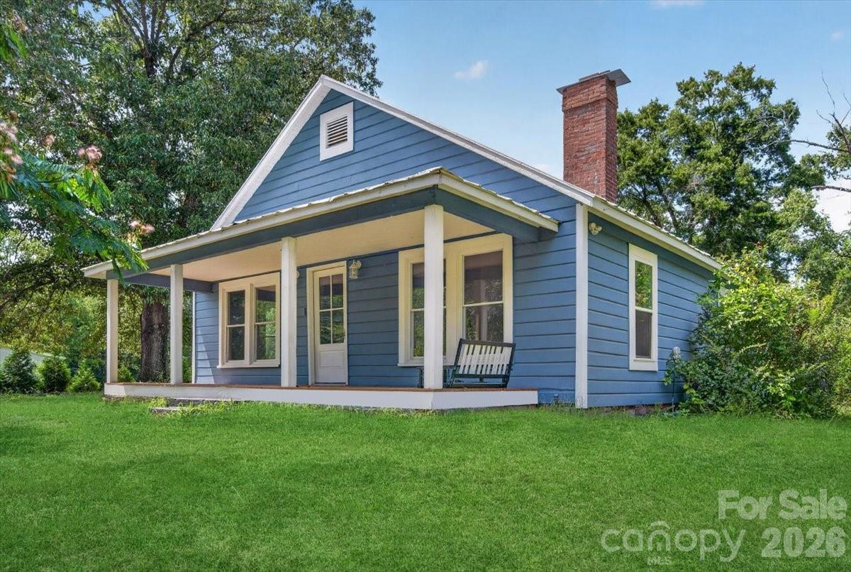 main property photo 30