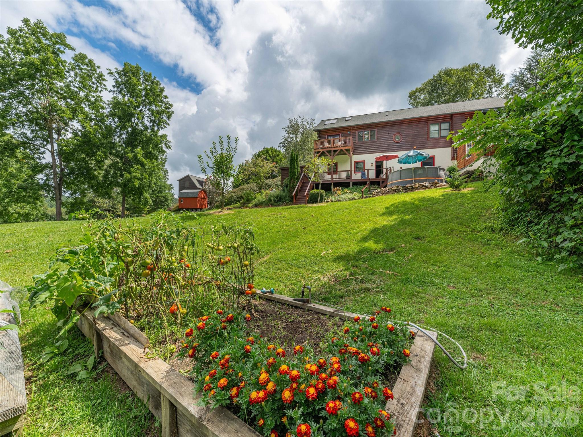 main property photo 43