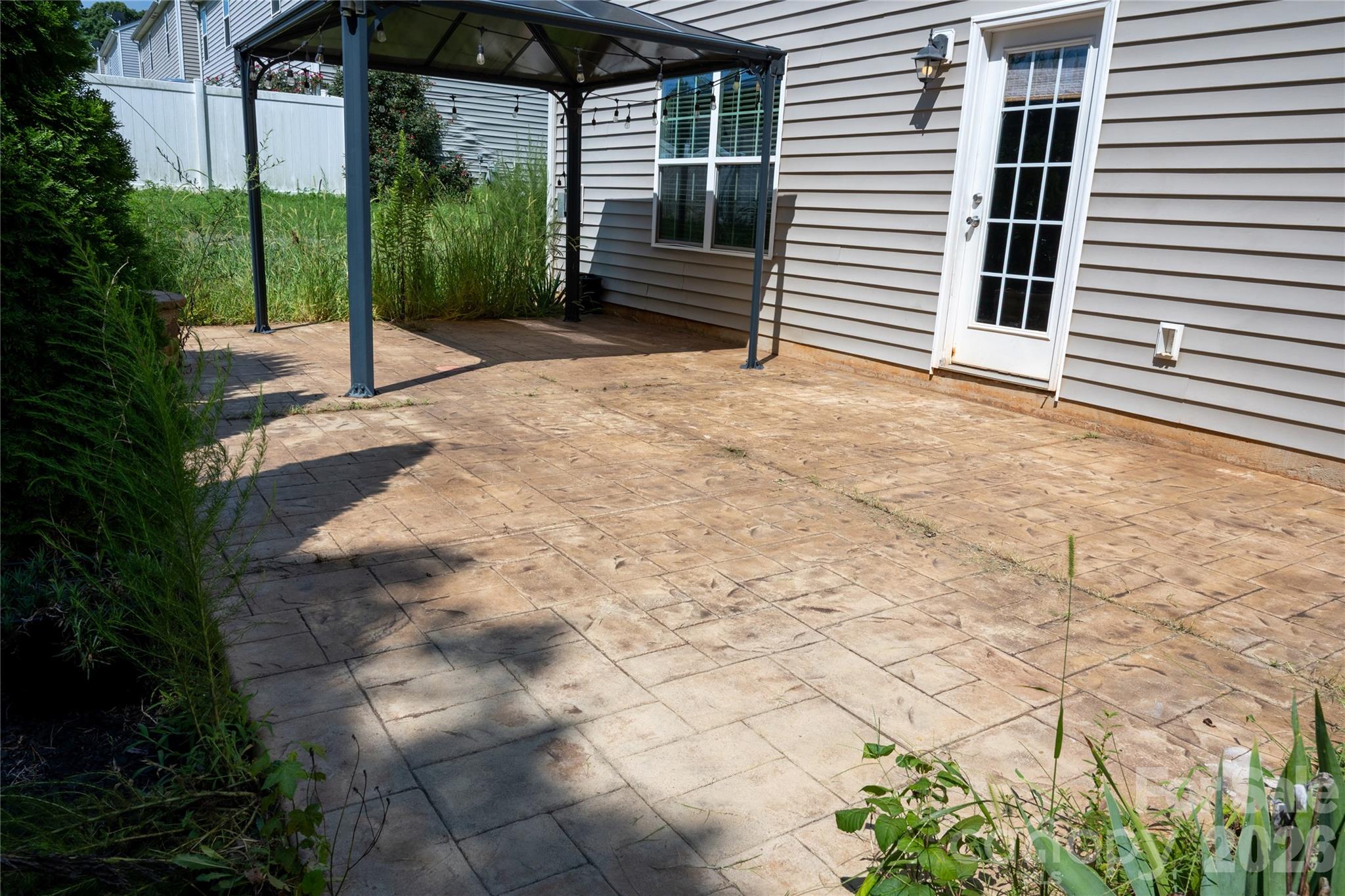 main property photo 42
