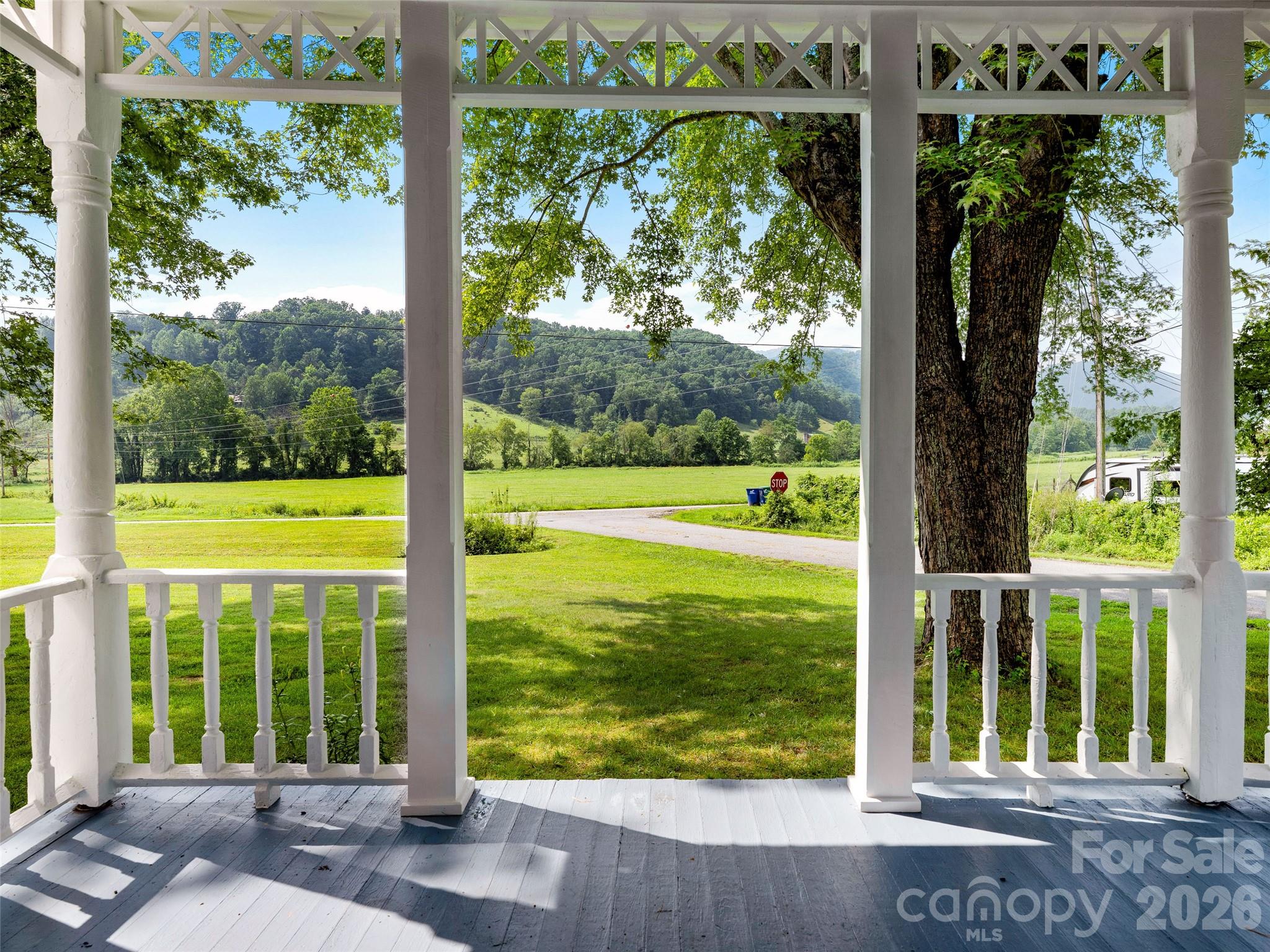 main property photo 6