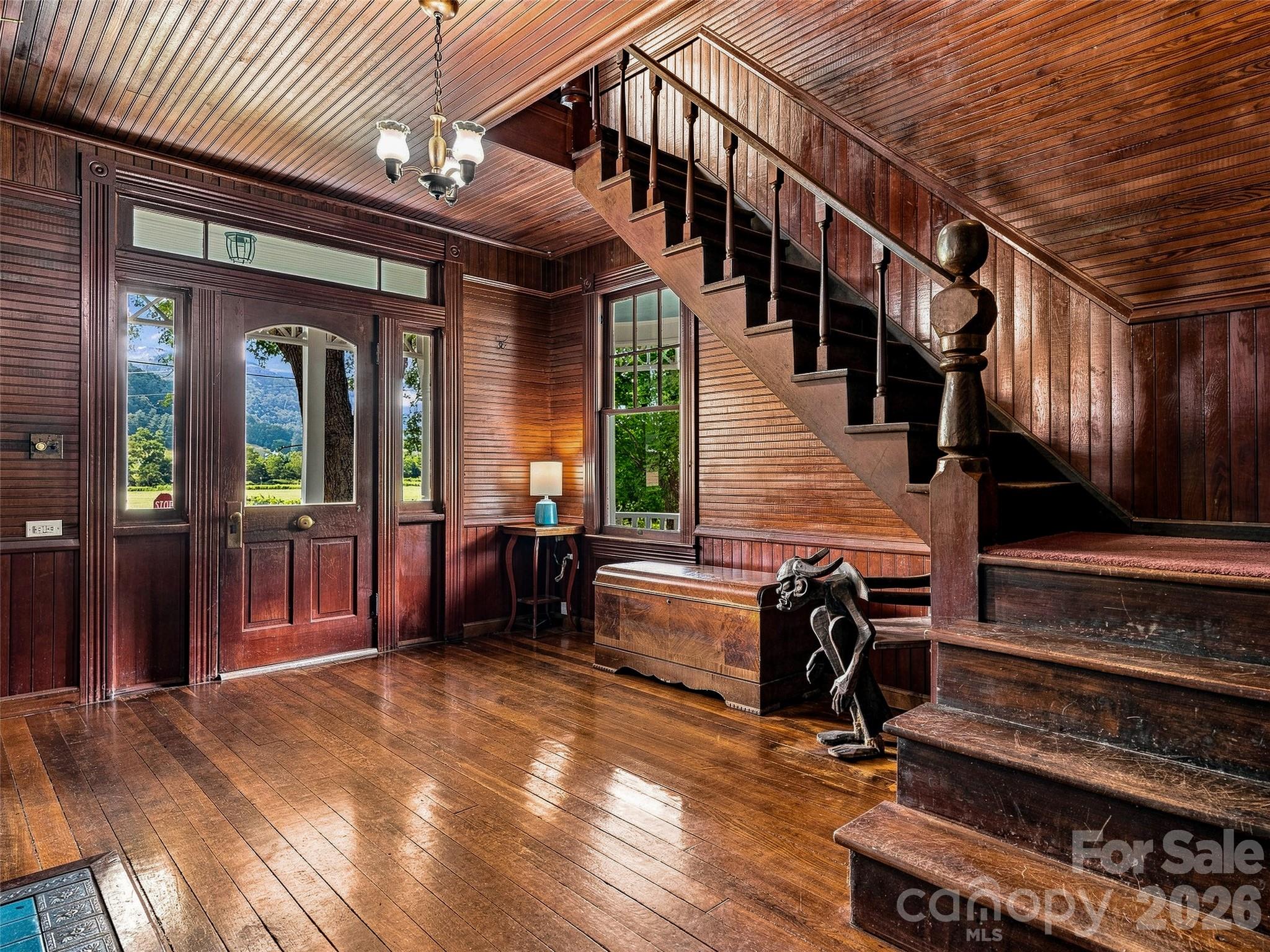 main property photo 7