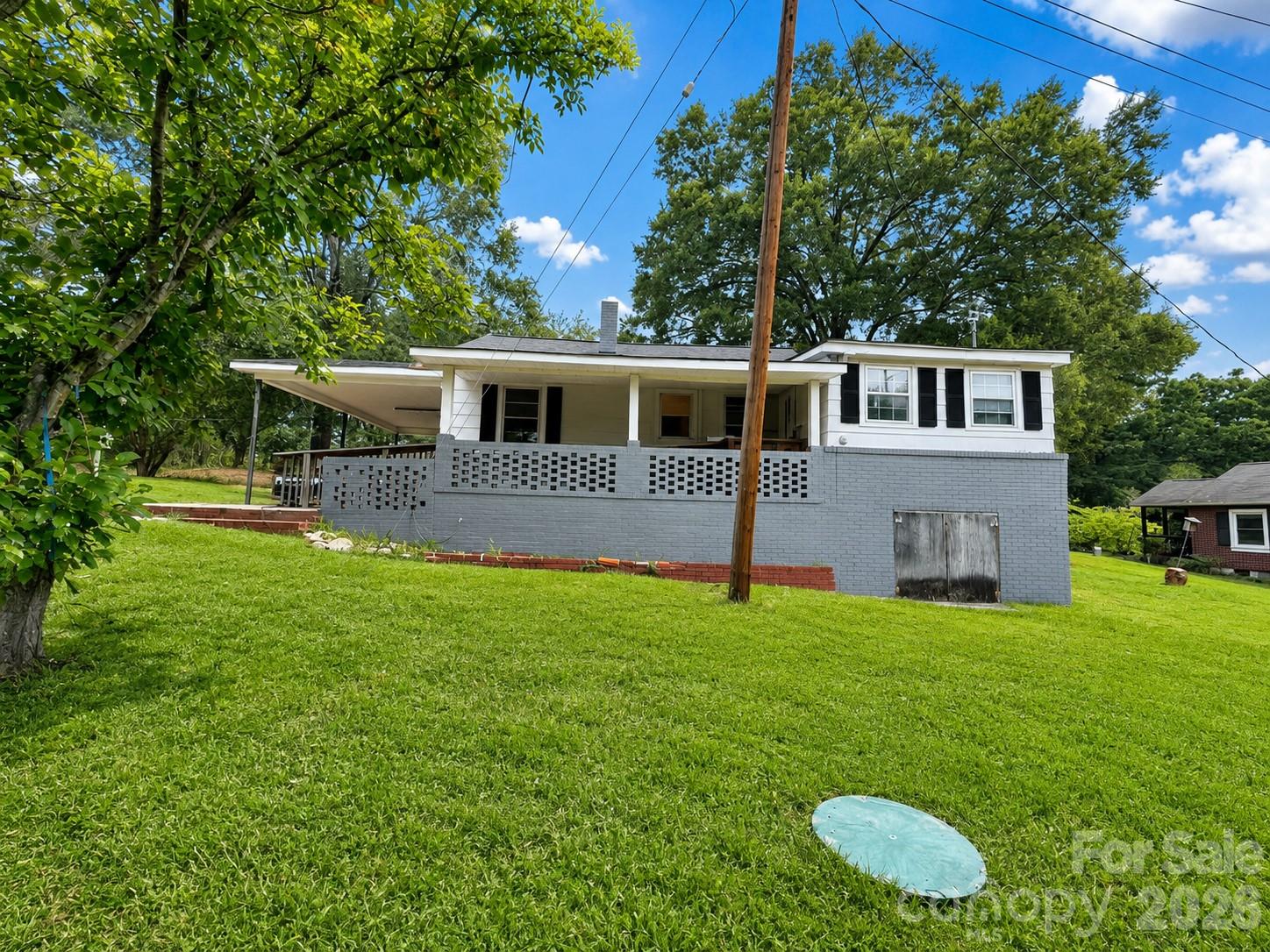 main property photo 4