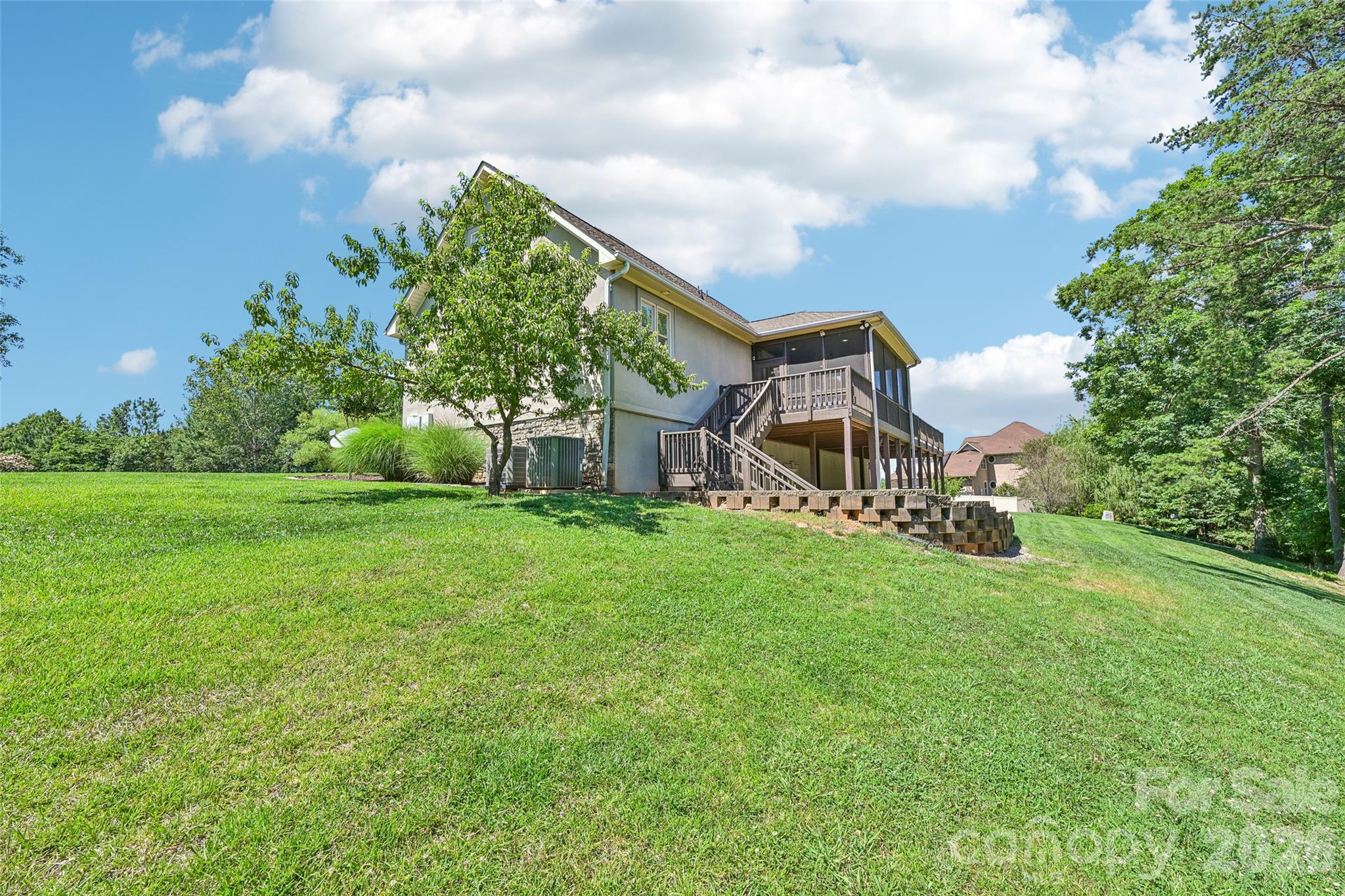 main property photo 44